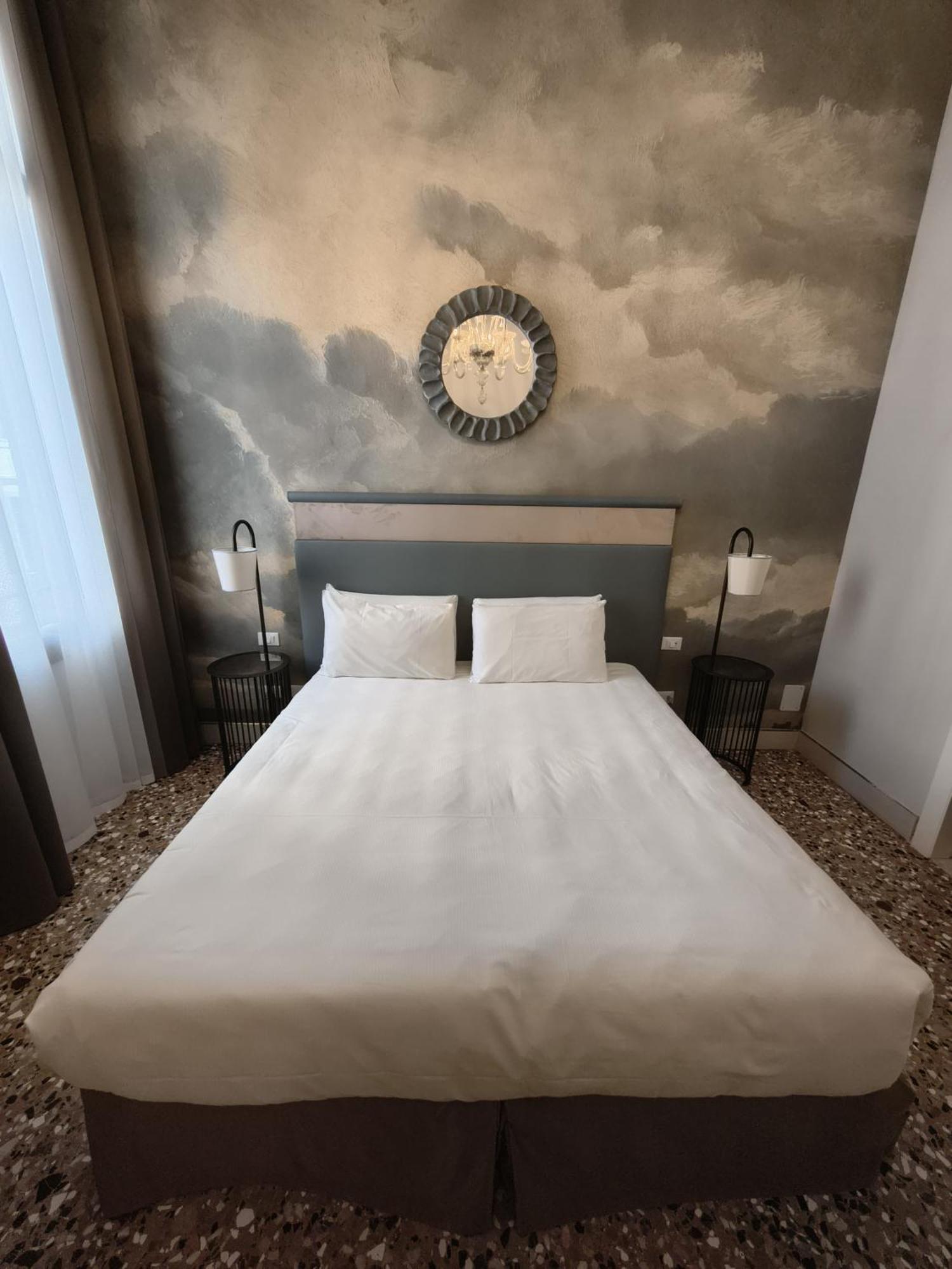 Family Room,1765807372:JPEG