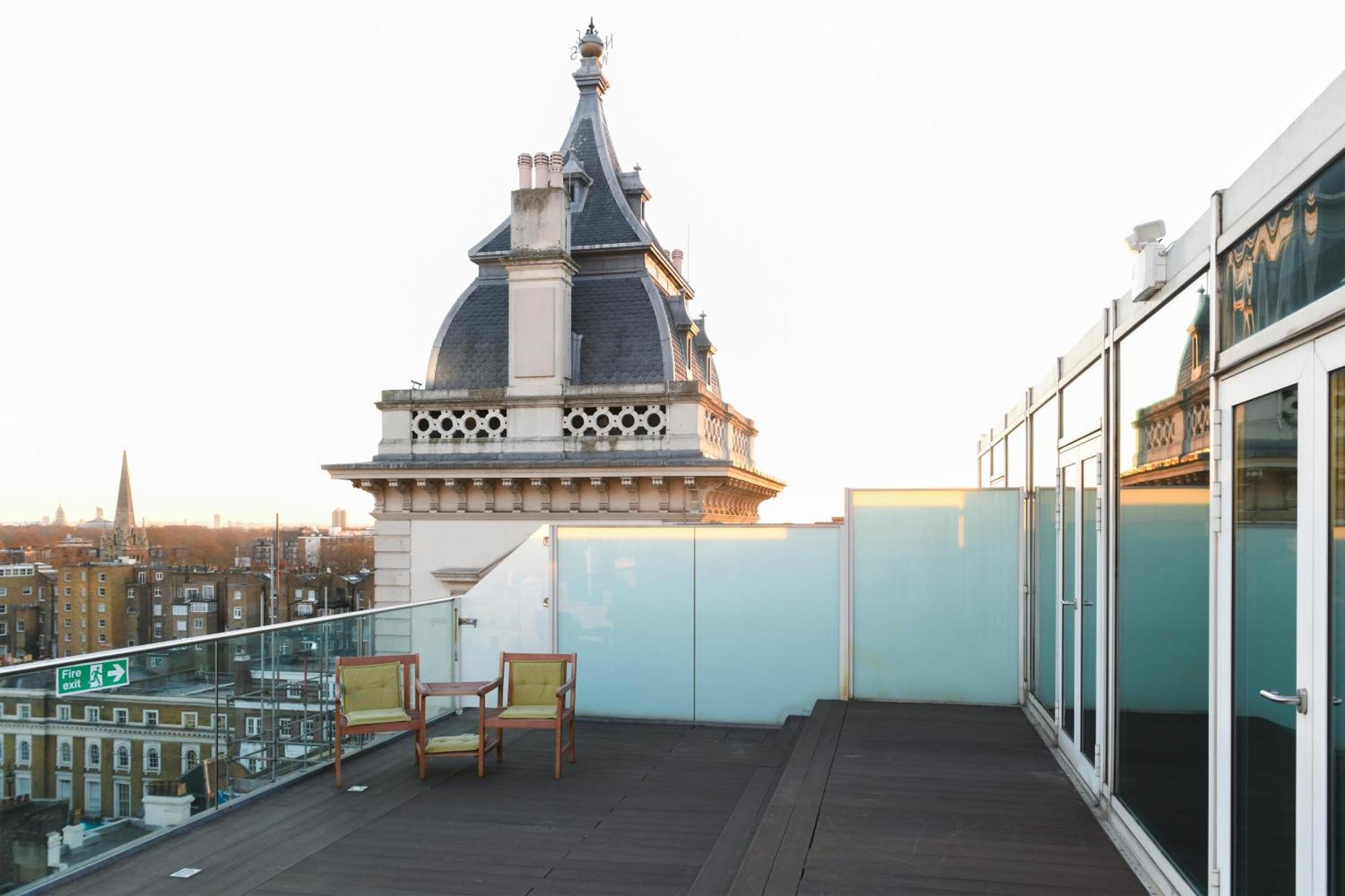 Suite Terrace,1765808763:JPEG
