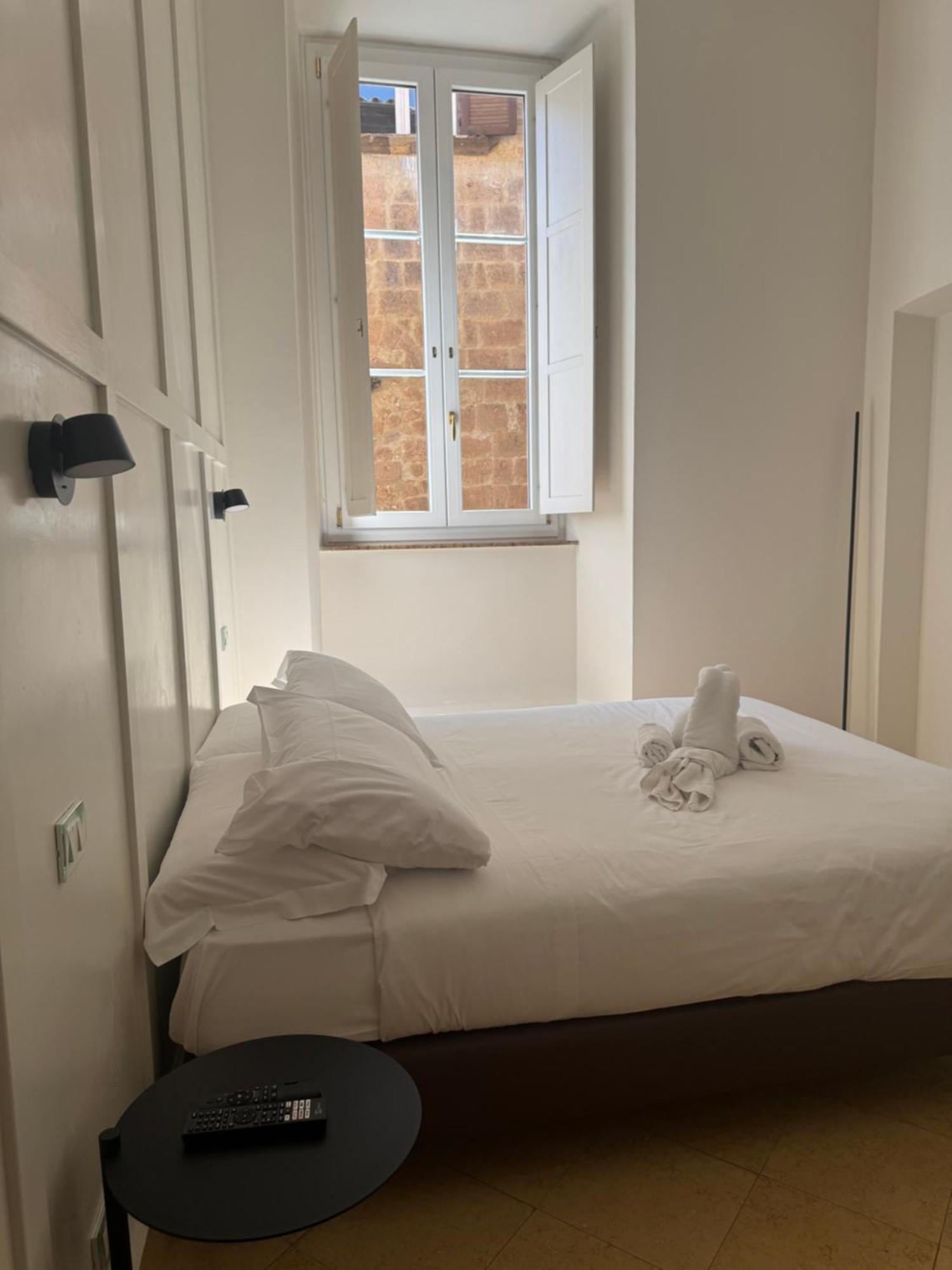 Family Room,1765865296:JPEG
