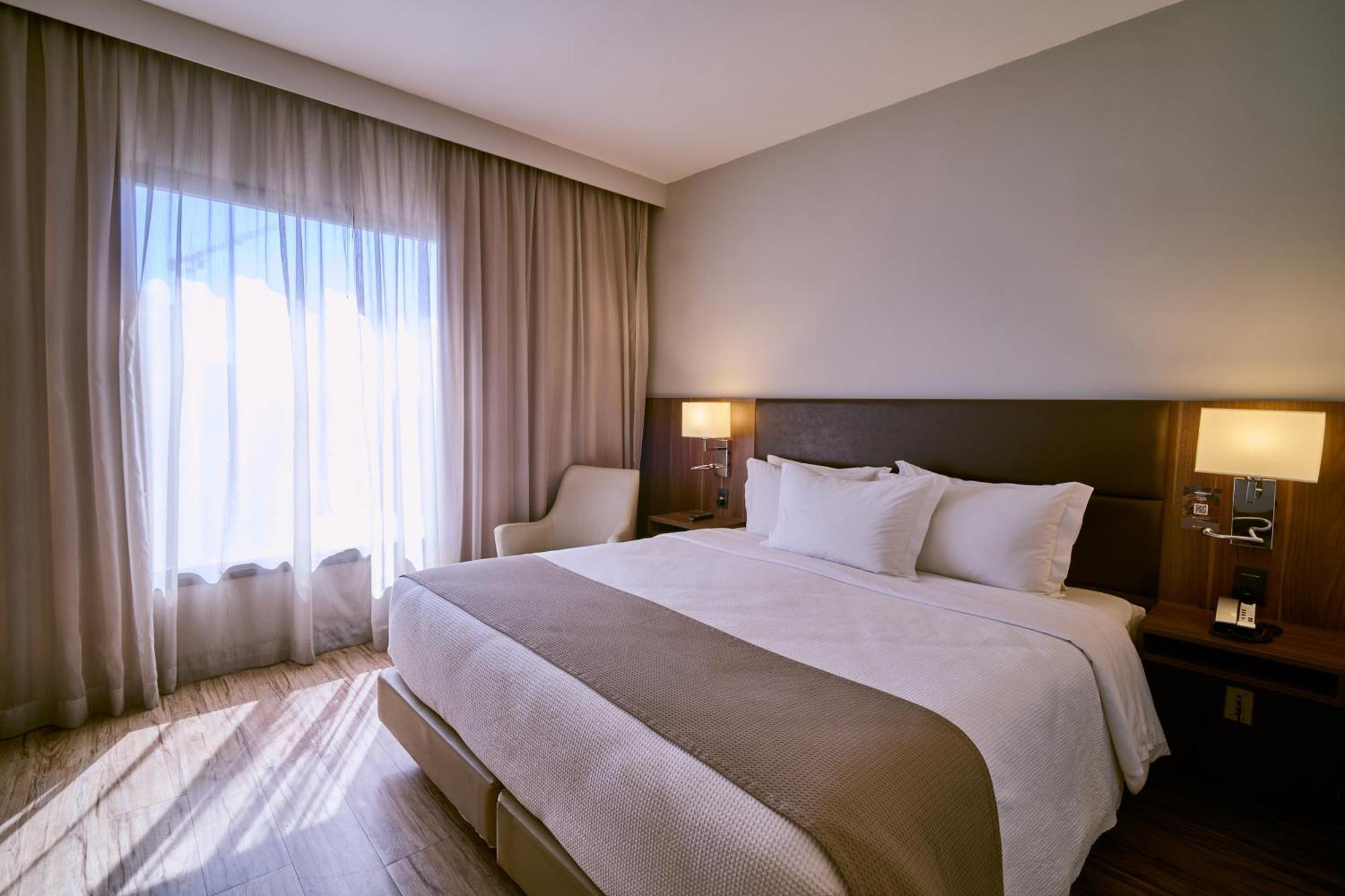 Quarto Premium Casal
