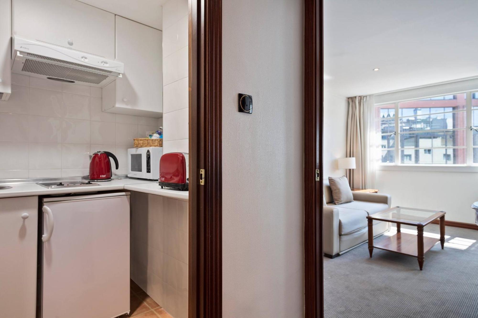 One-Bedroom Apartment,1765988804:JPEG