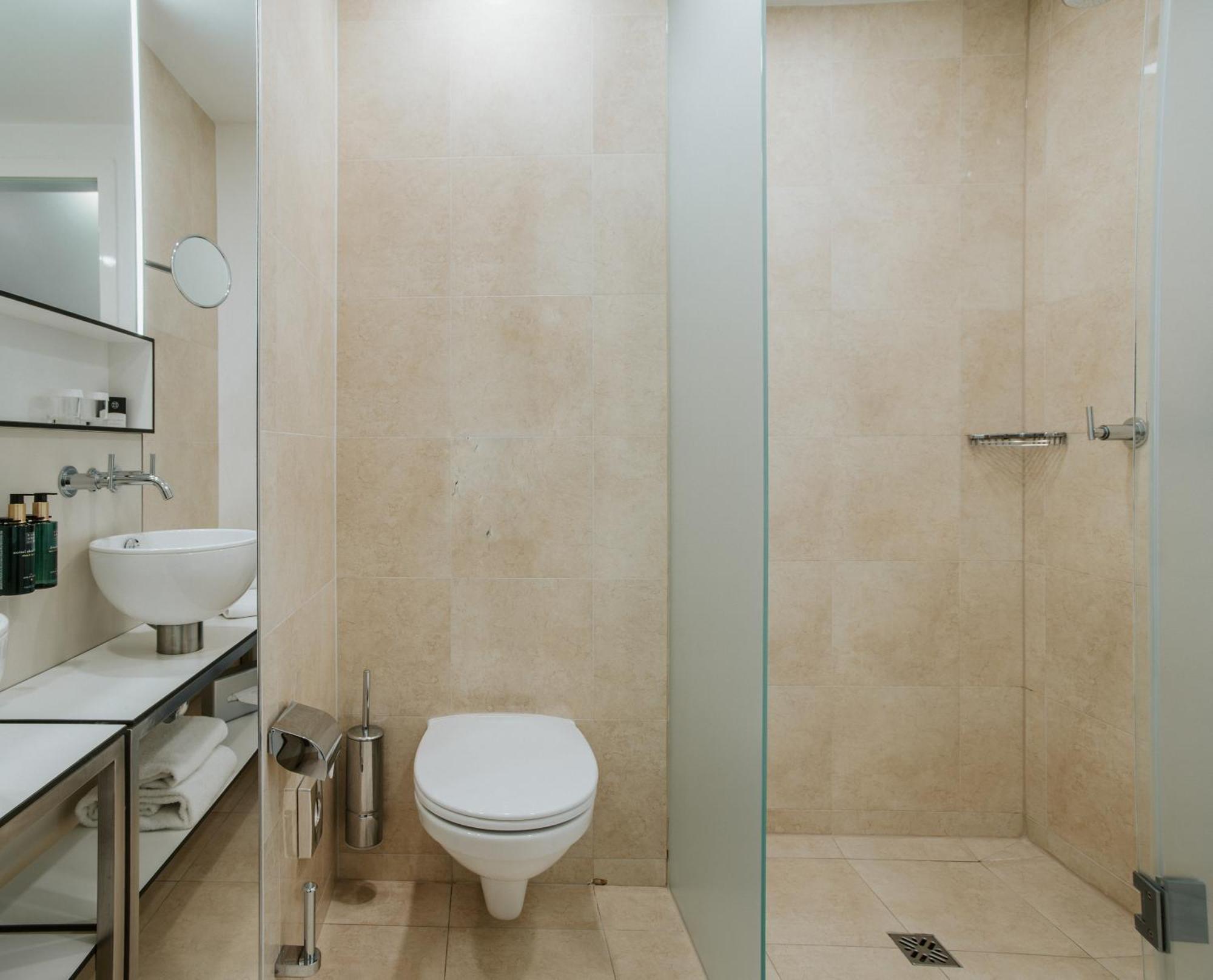 Executive Triple Room,1766124176:JPEG