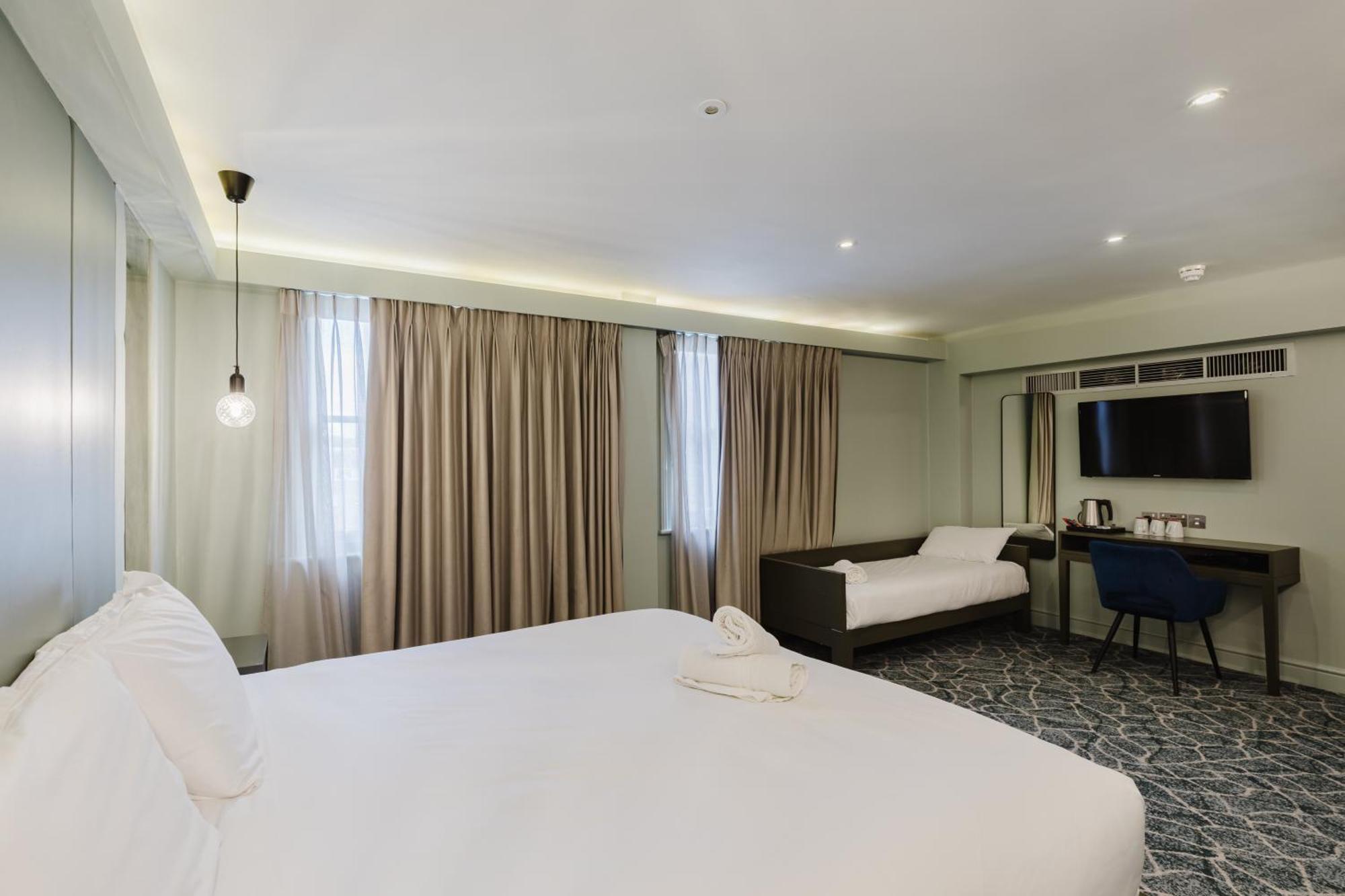 Superior Triple Room,1766126227:JPEG