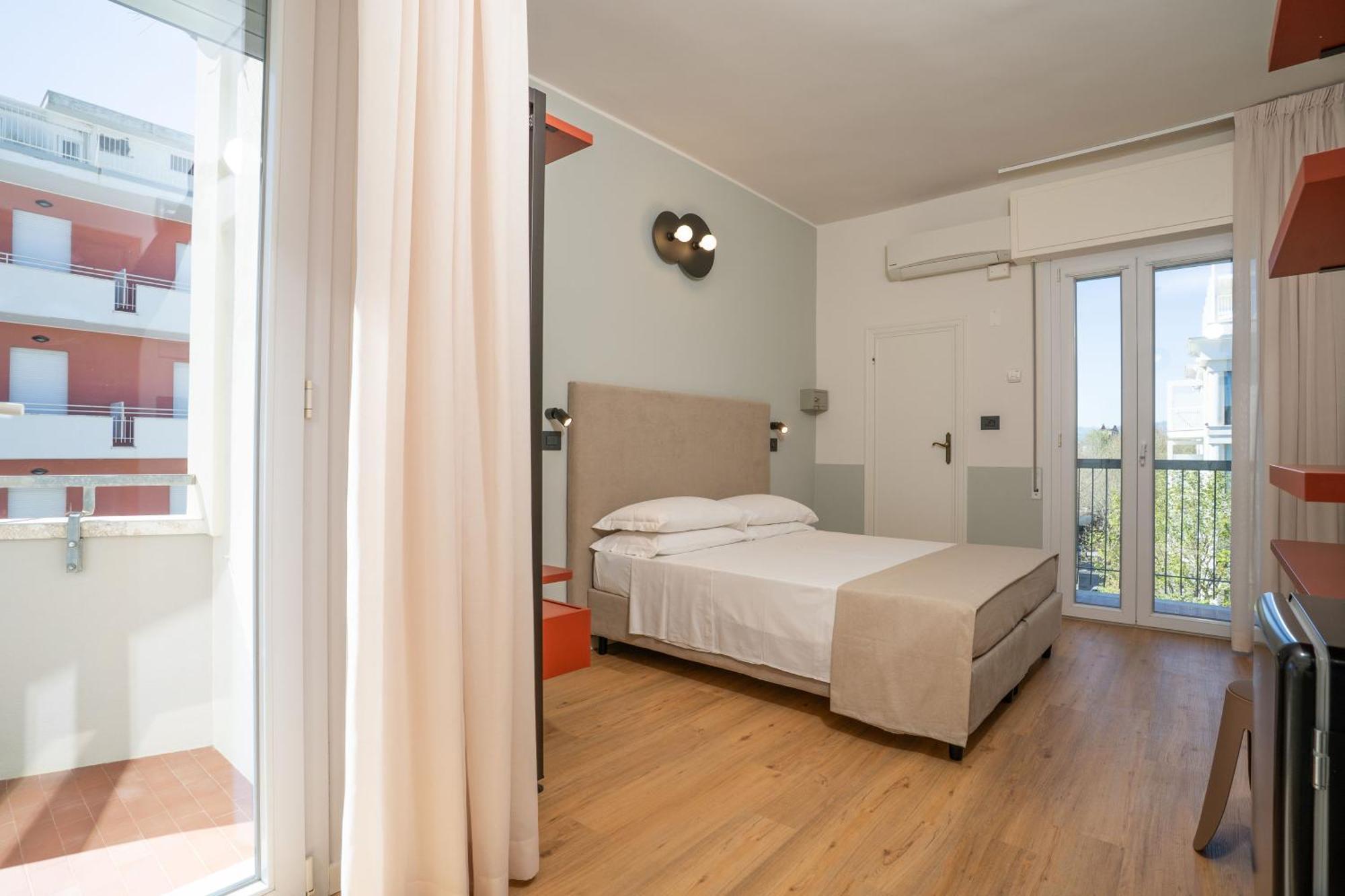 Smart Design Double Room Balcony