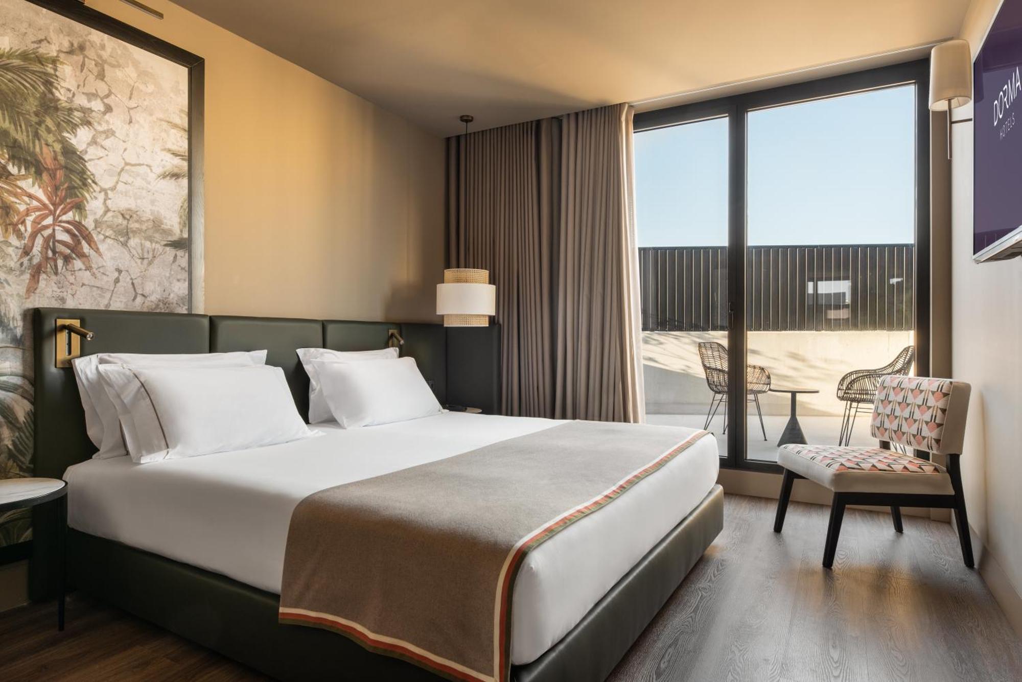 Double or Twin Room Balcony