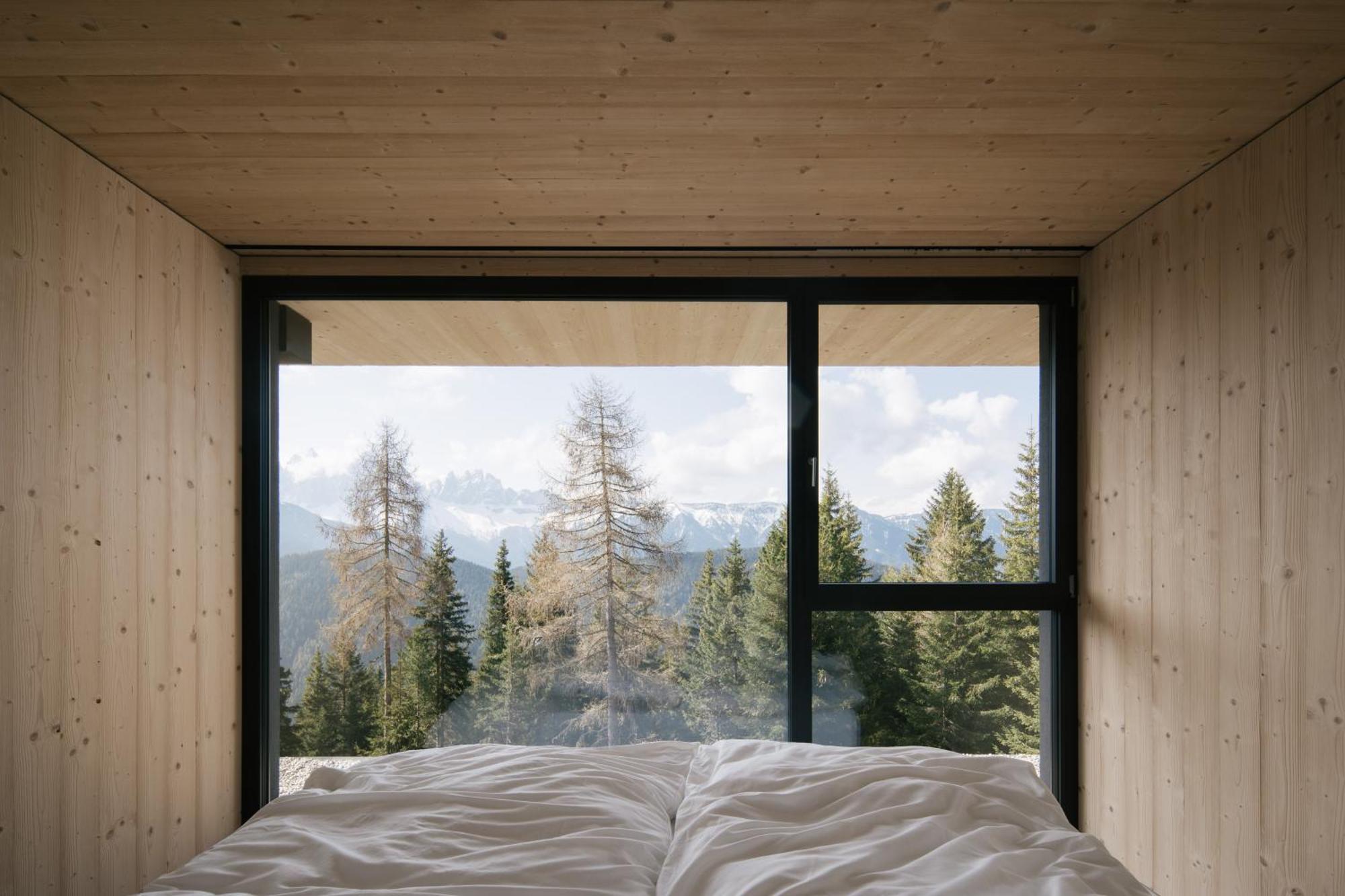 Double Room Mountain View