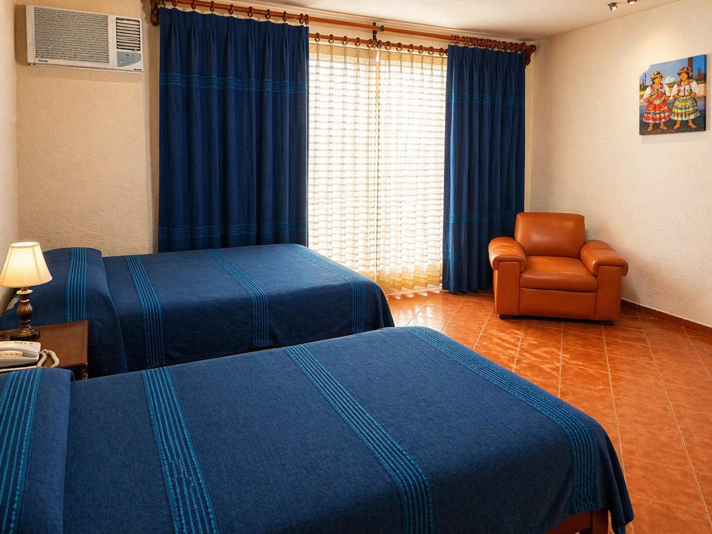 Classic Quadruple Room