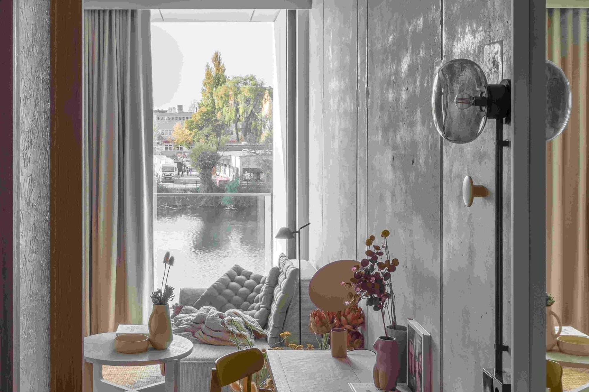 City Studio River View,1766861463:JPEG
