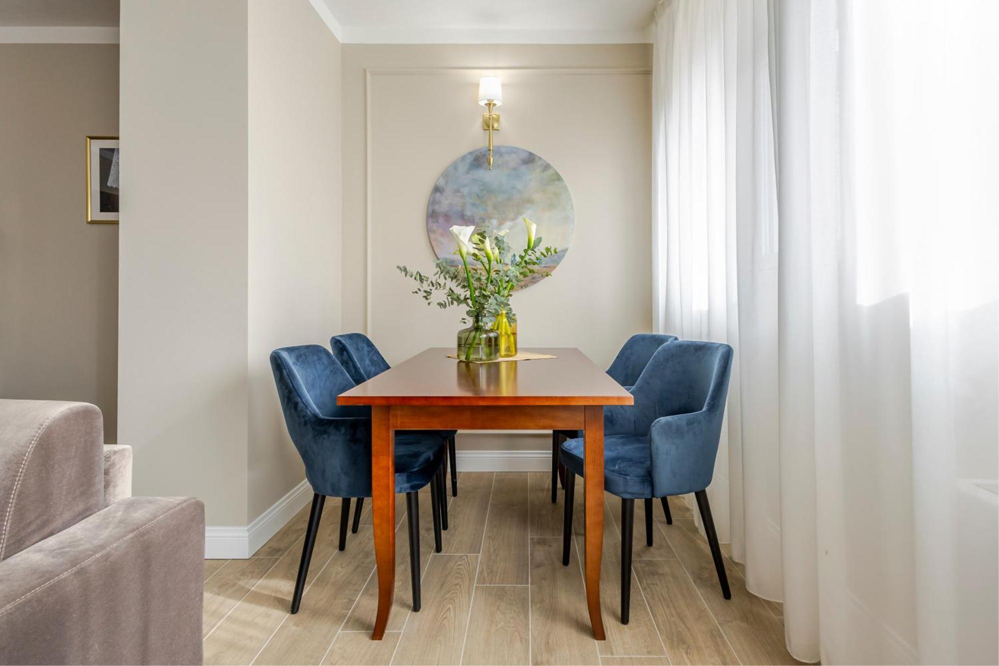 Deluxe Apartment,1766953578:JPEG