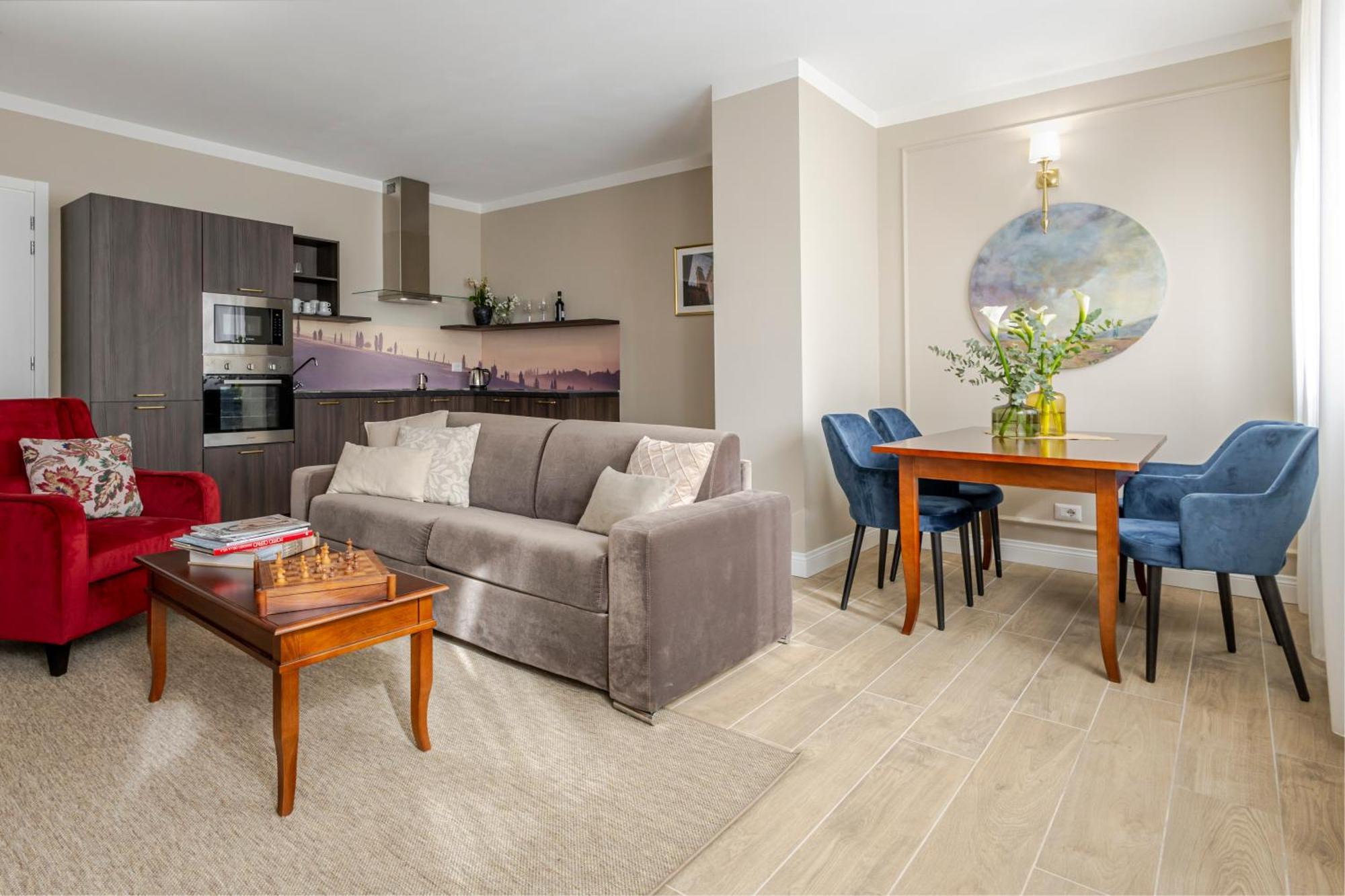 Deluxe Apartment,1766953593:JPEG