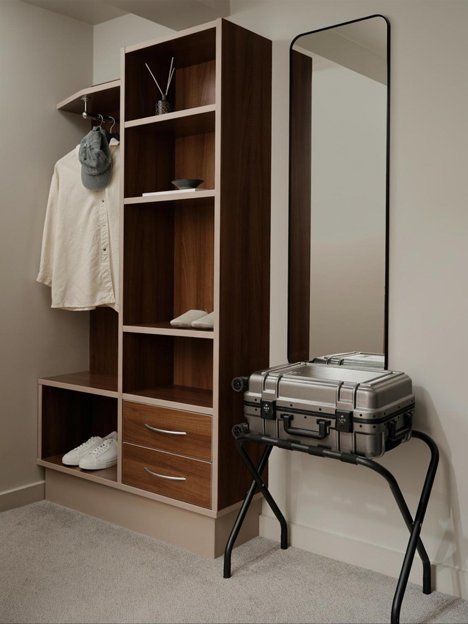 Compact Room