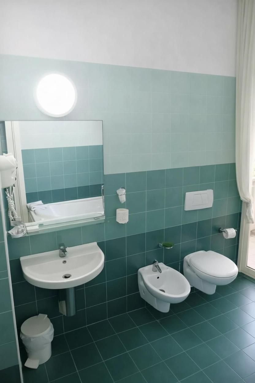 Standard Triple Room,1767757534:JPEG