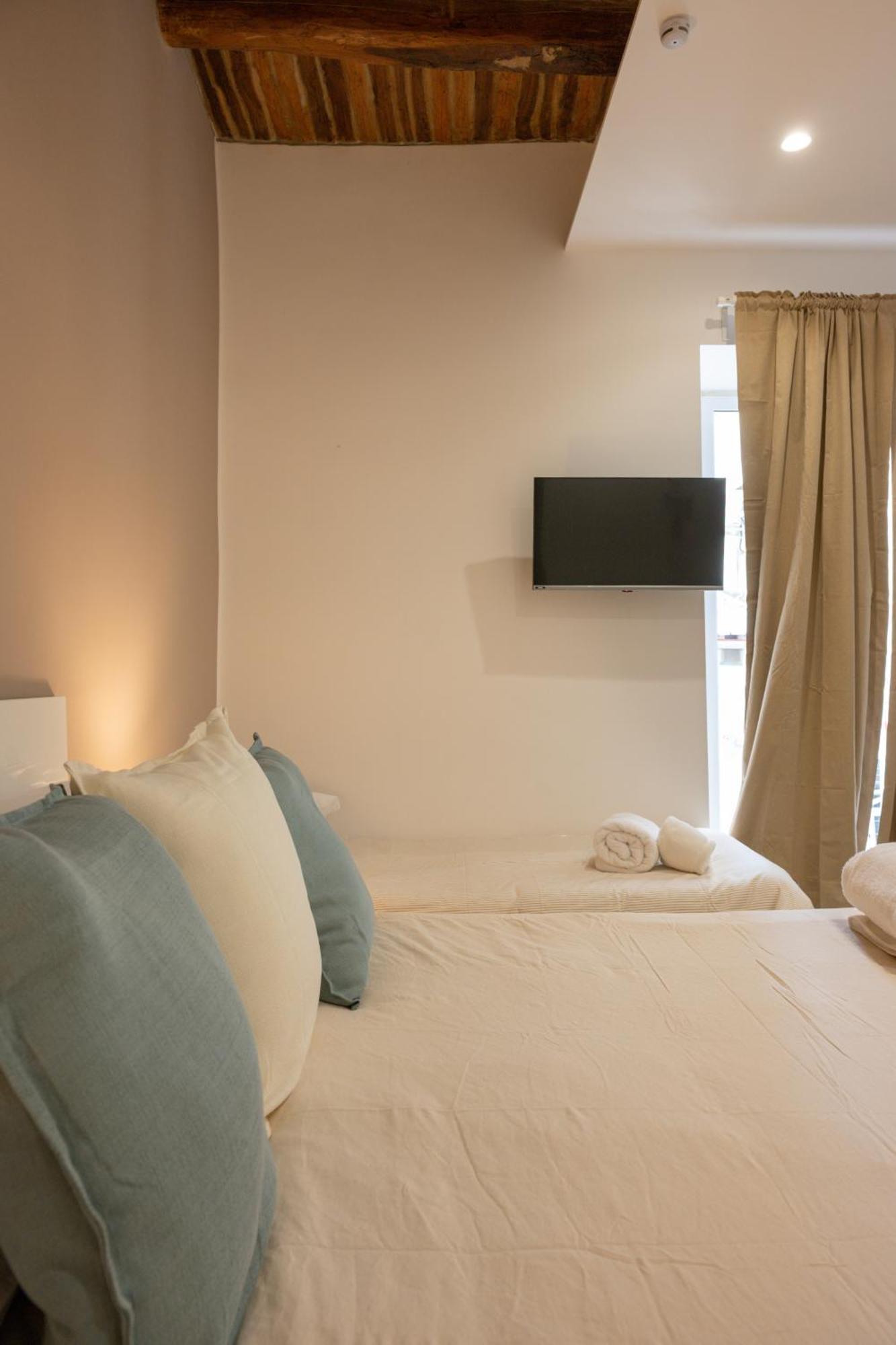 Triple Room,1767819660:JPEG