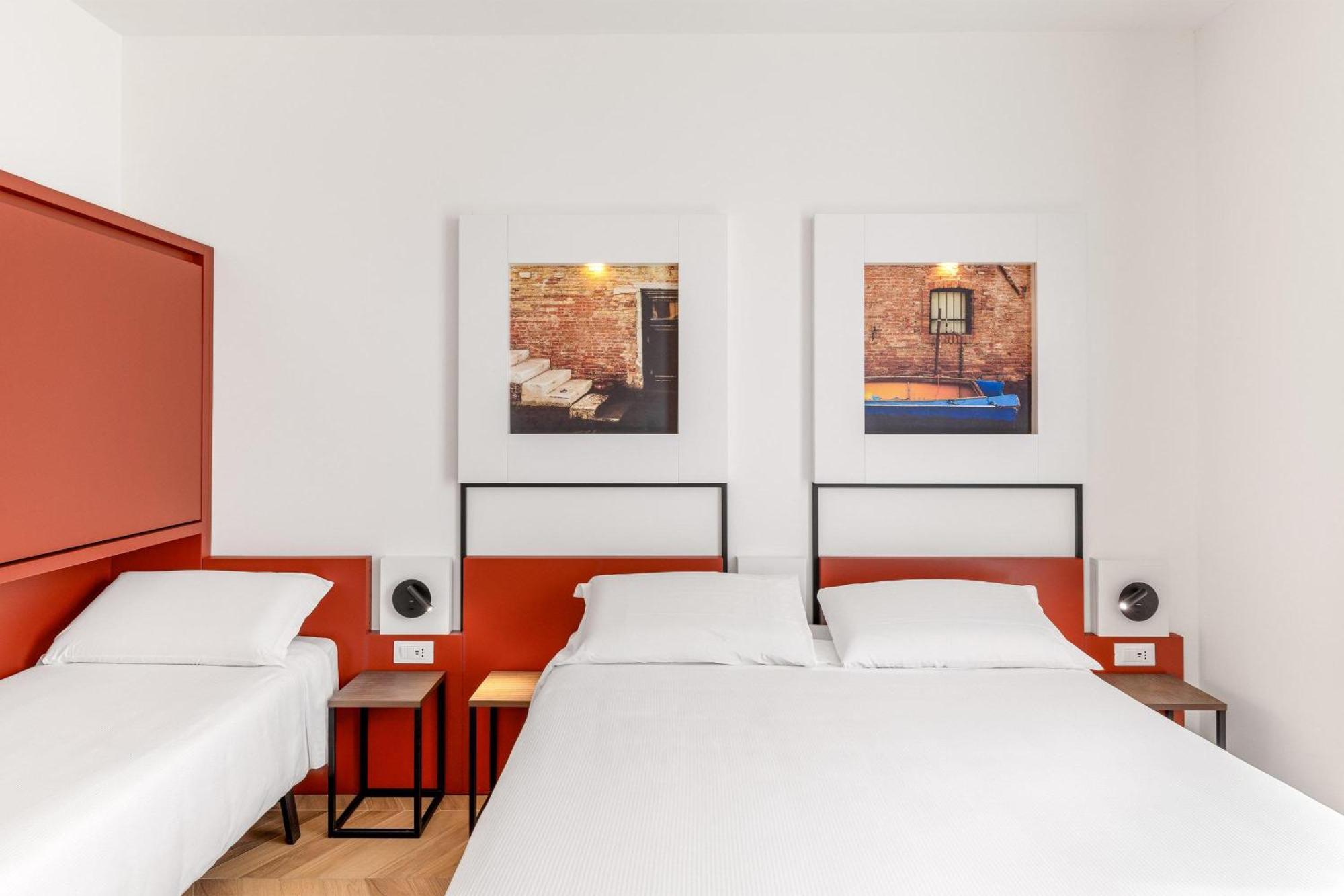 Triple Room,1768108131:JPEG
