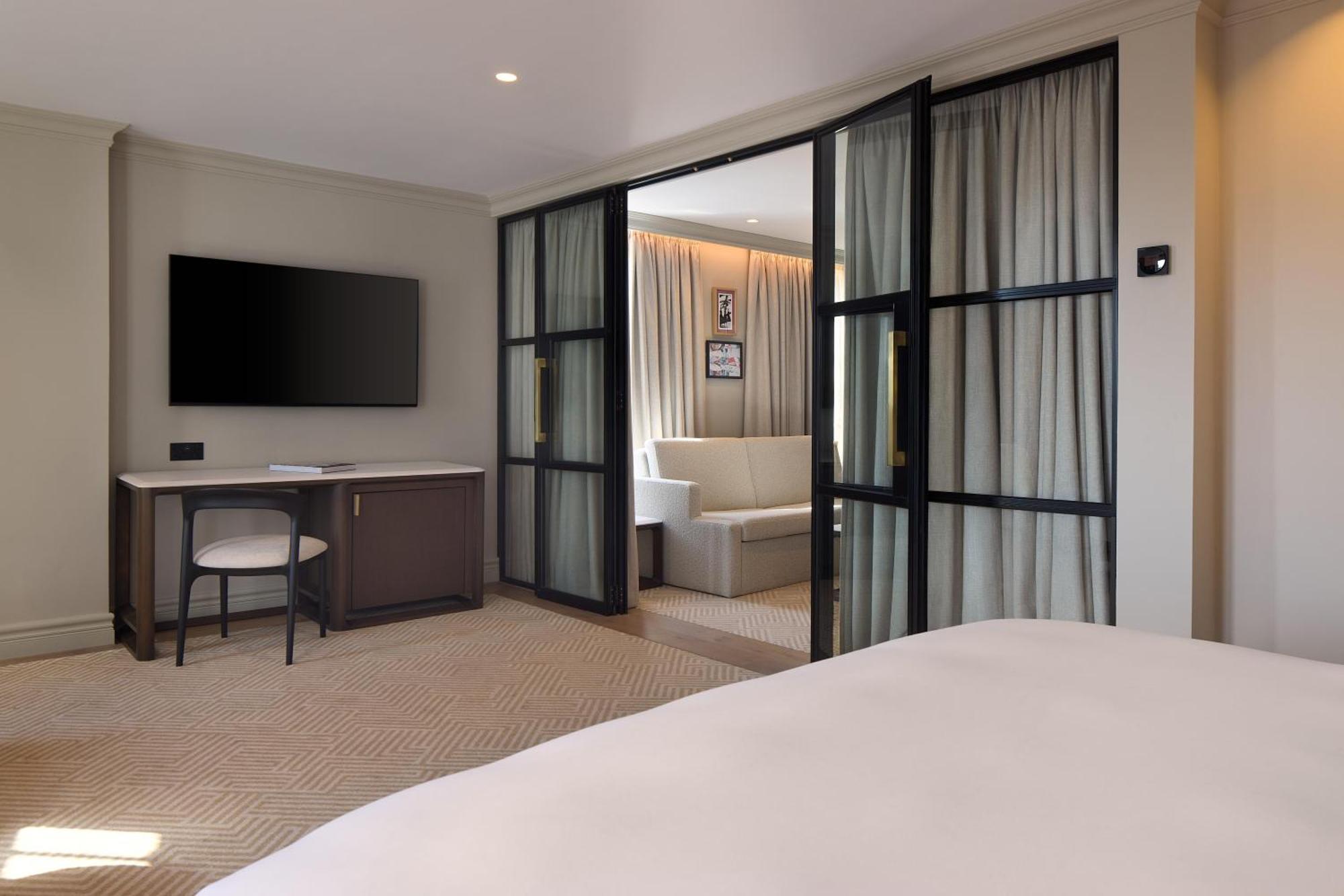 One Bedroom Suite Terrace