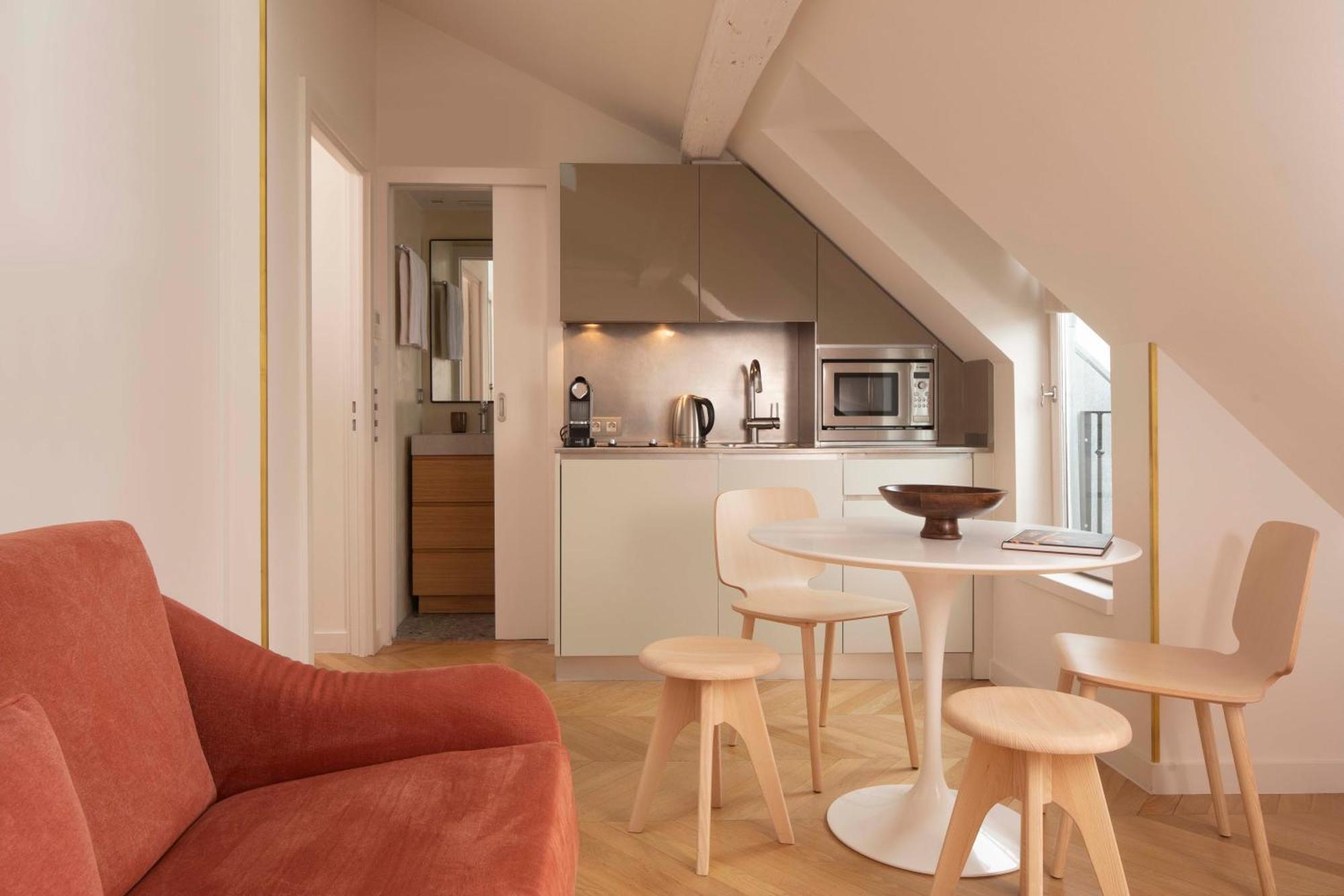 Suite Apartment,1769558854:JPEG