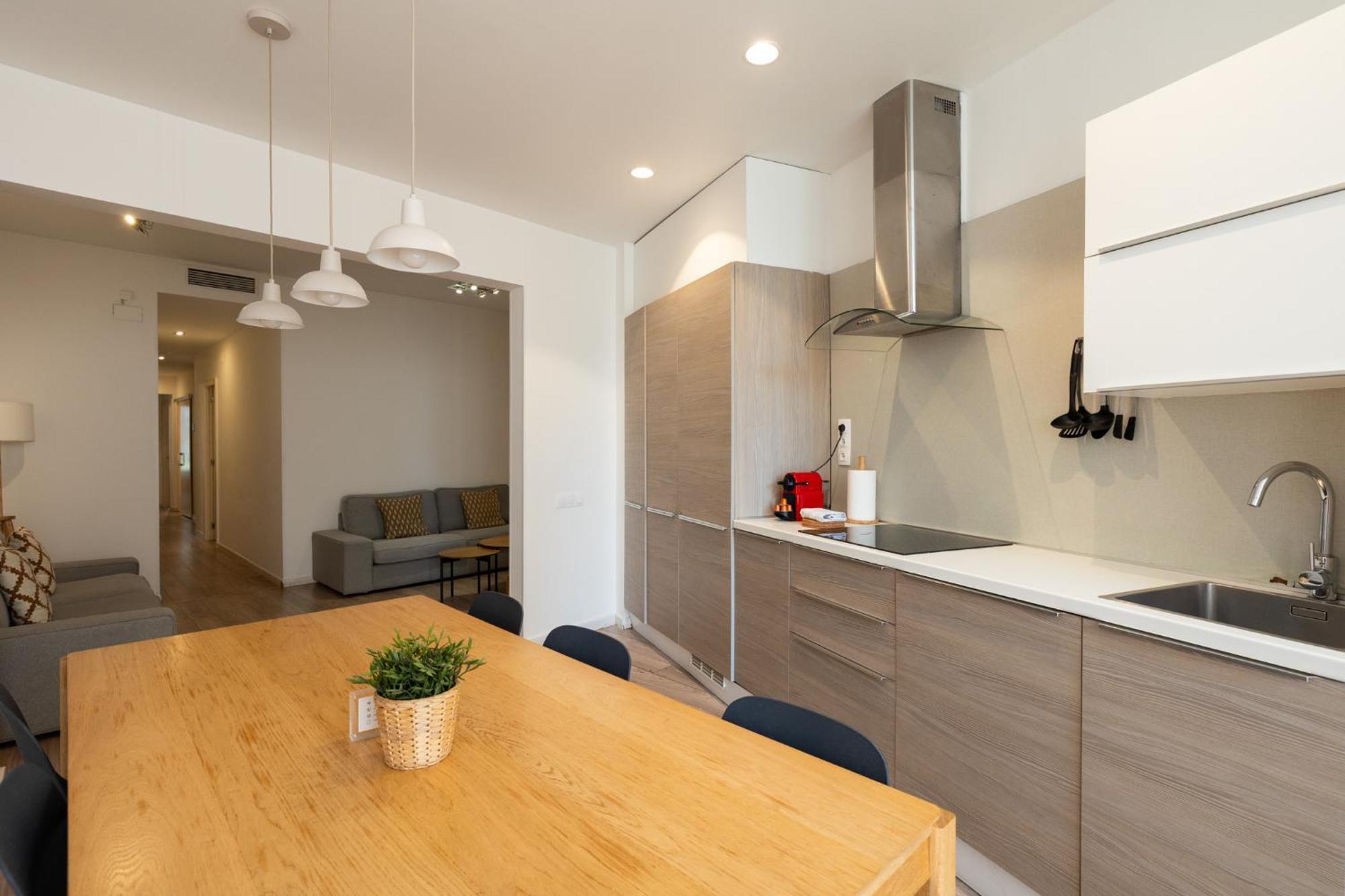 Three-Bedroom Deluxe Apartment,1770533442:JPEG