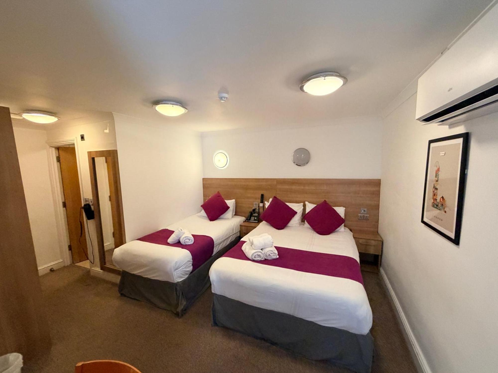 Deluxe Triple Room,1770815875:JPEG
