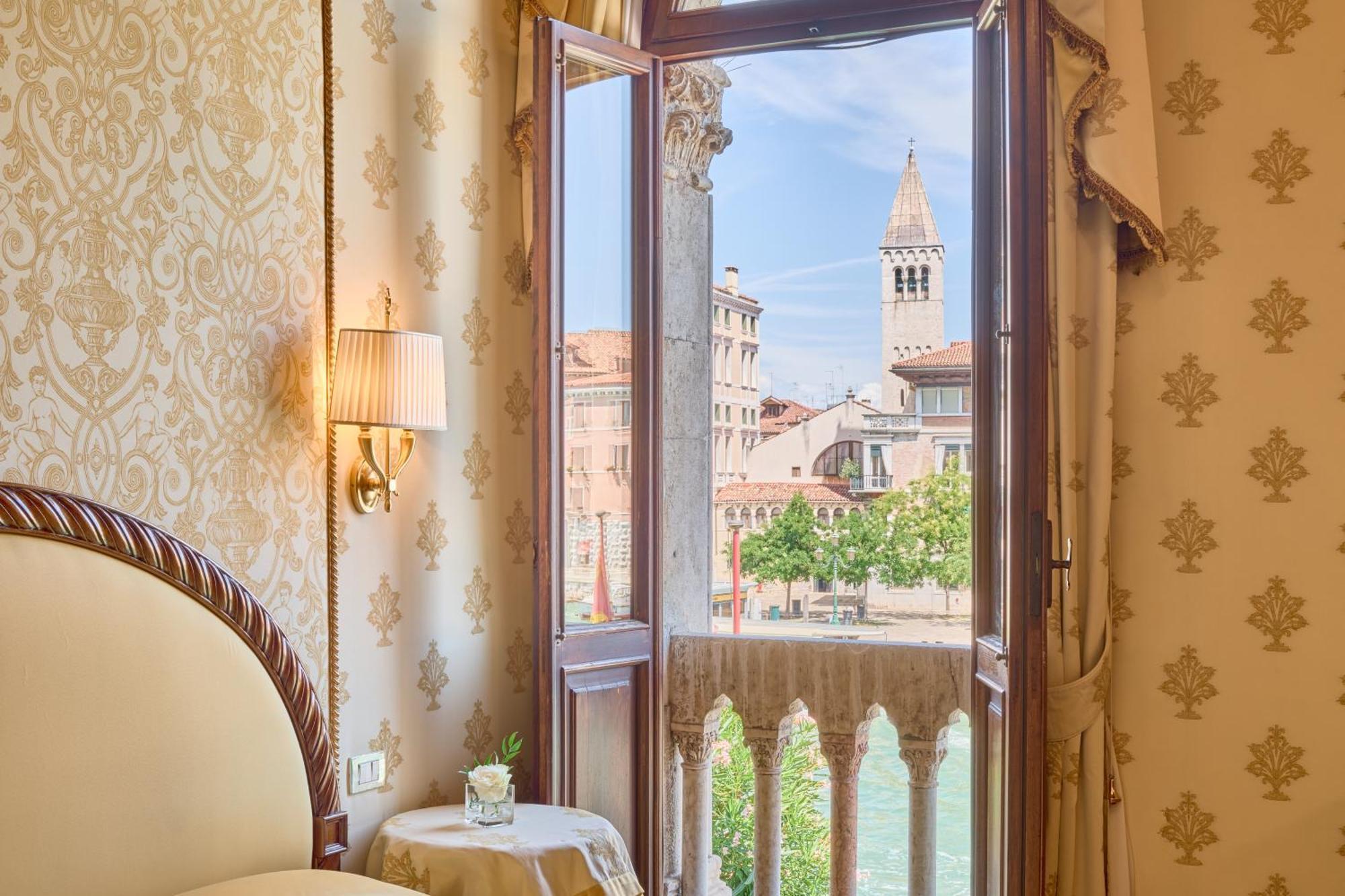 Deluxe Double or Twin room Grand Canal View,1770849282:JPEG