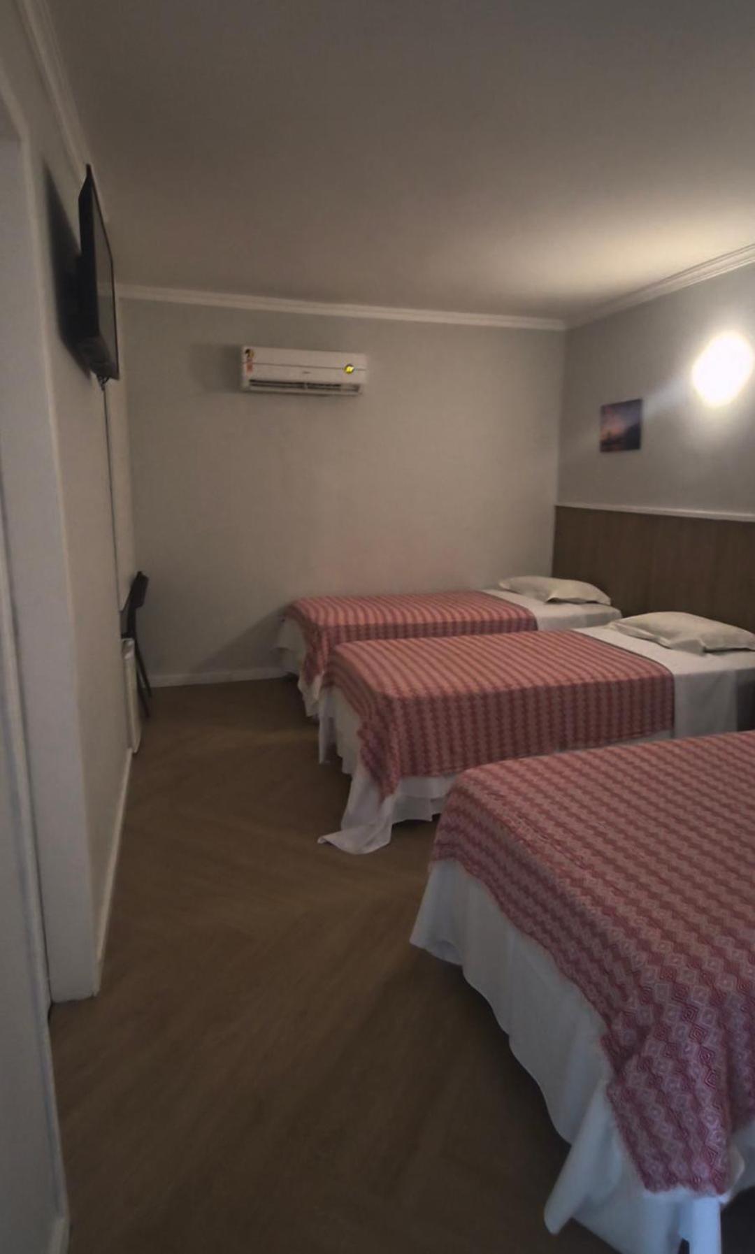 Quarto Família