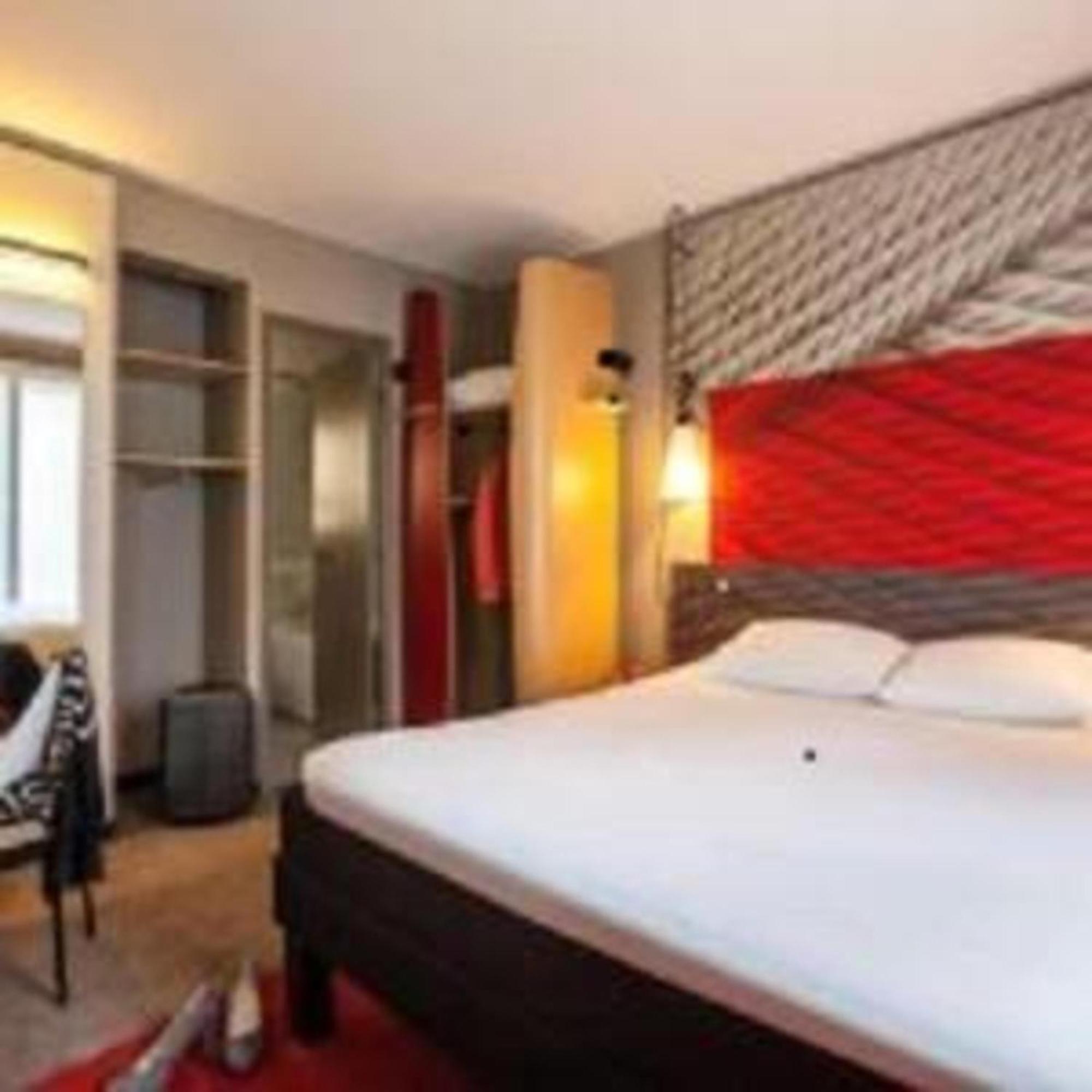 Double Room,1770928619:JPEG