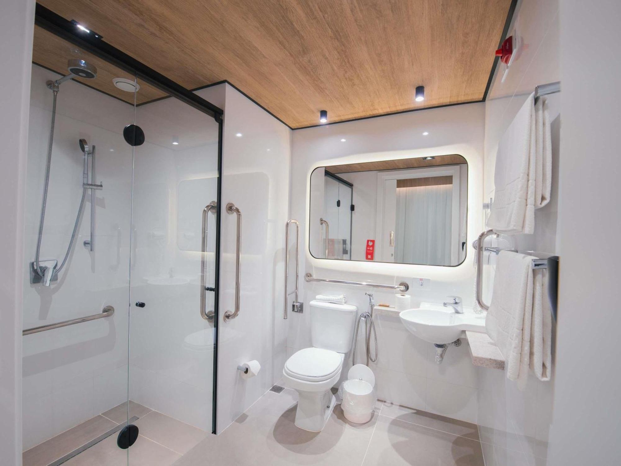 Adapted Standard Double Room