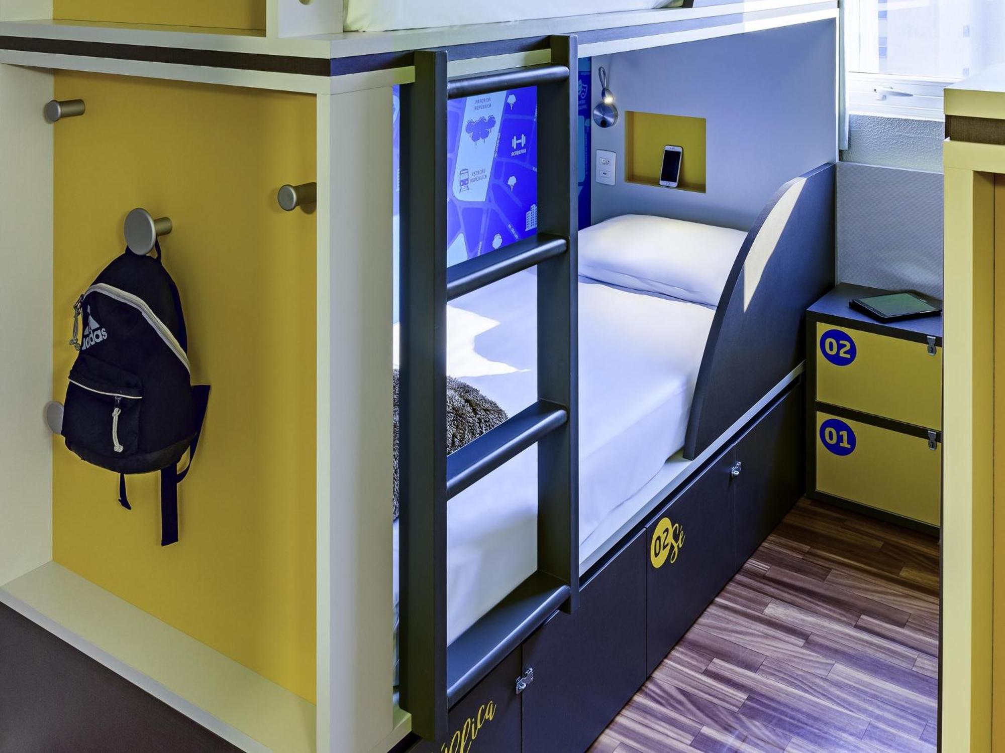 Family Room Two Bunk Beds