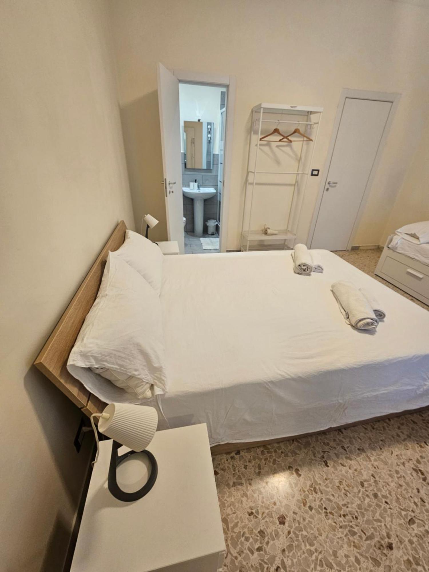 Triple Room Private Bathroom,1771254237:JPEG