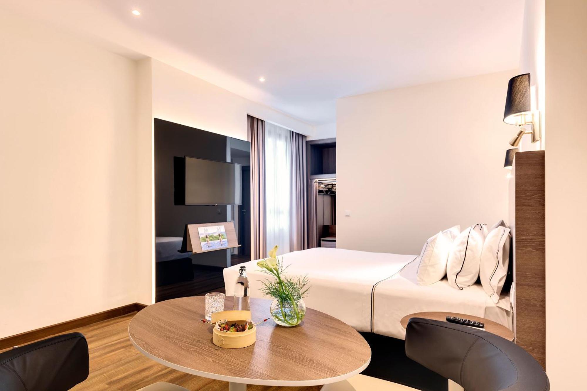 Premium Double or Twin Room,1771495244:JPEG