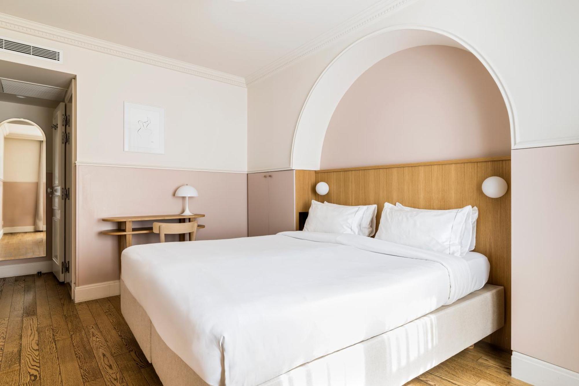 Superior Double Room,1771502458:JPEG