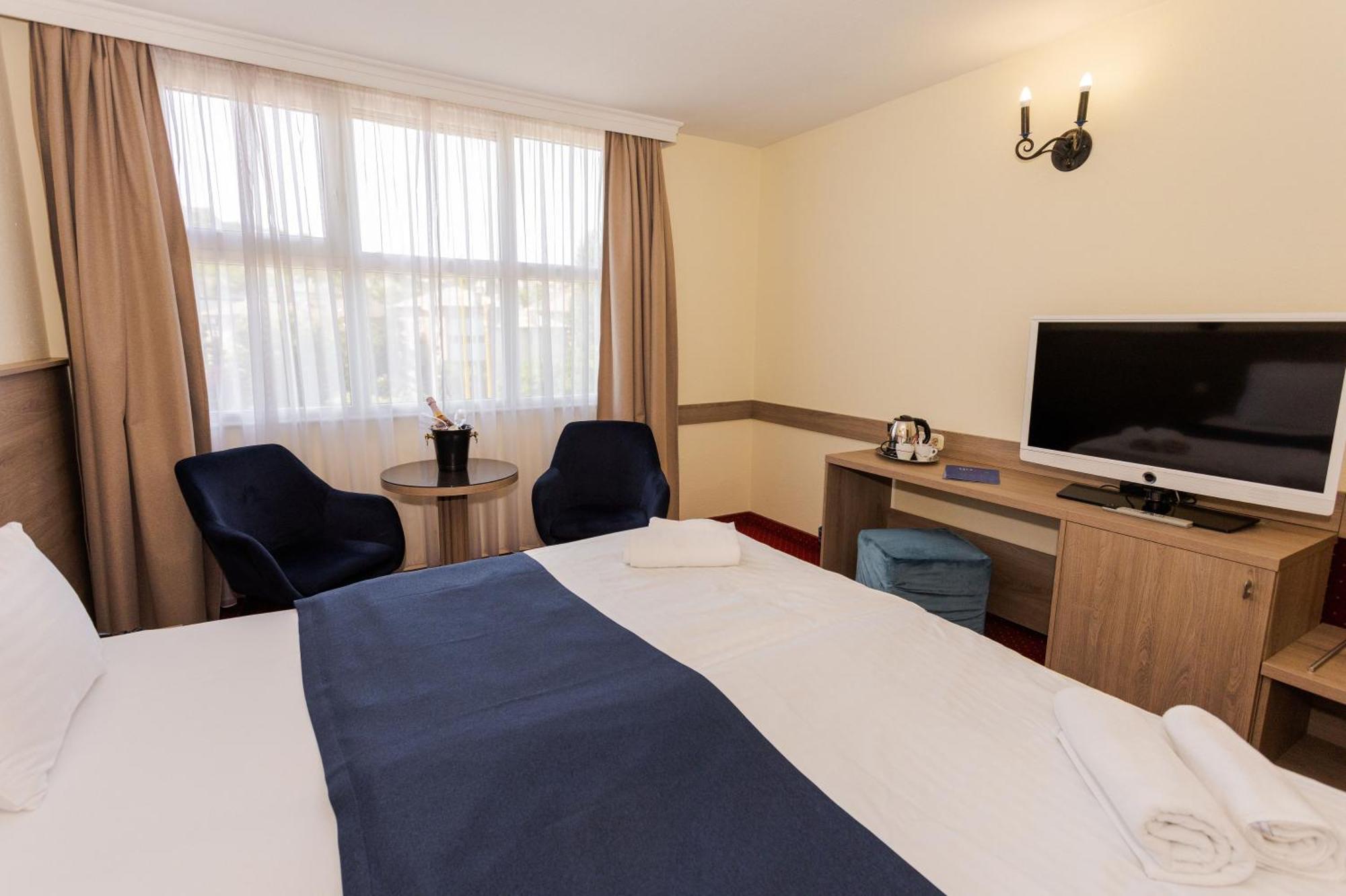 Double Room Romantic