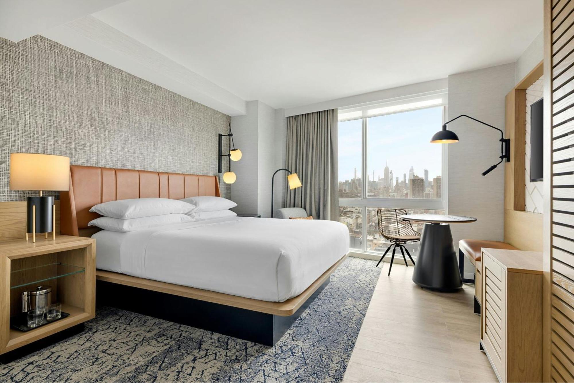 Standard King Room