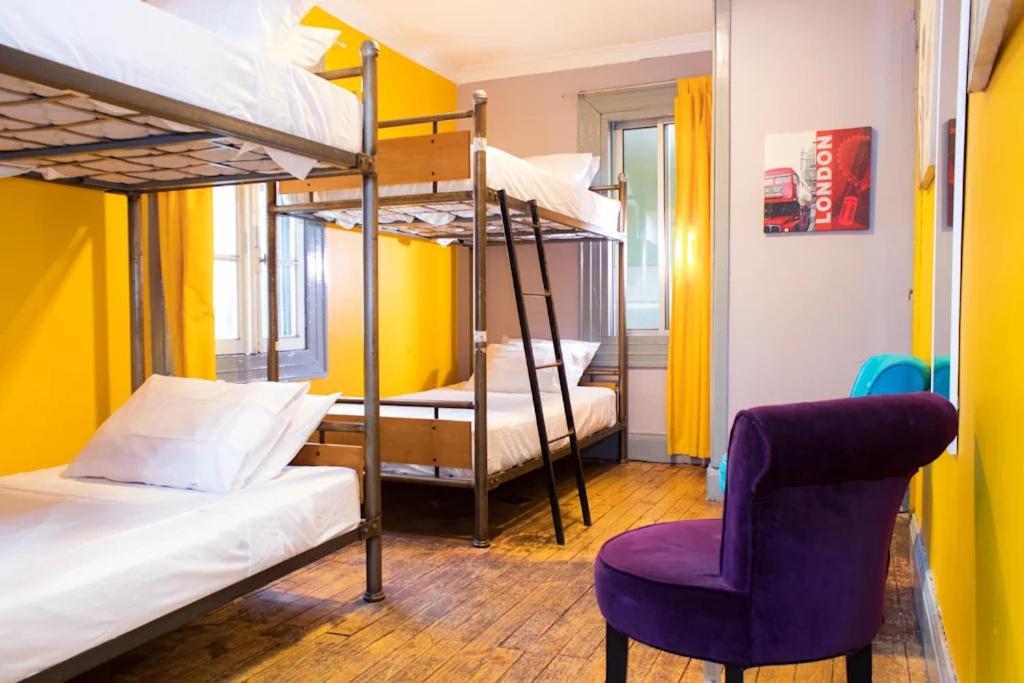 Bed 6-Bed Dormitory Room