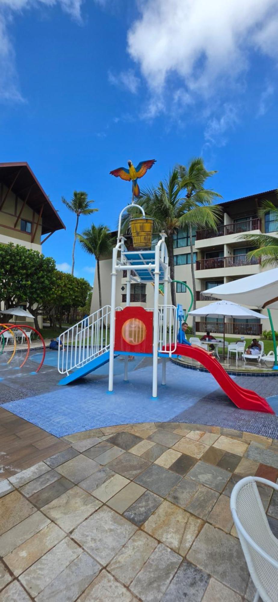 Apartamento de 1 Quarto com Varanda e Vista do Mar