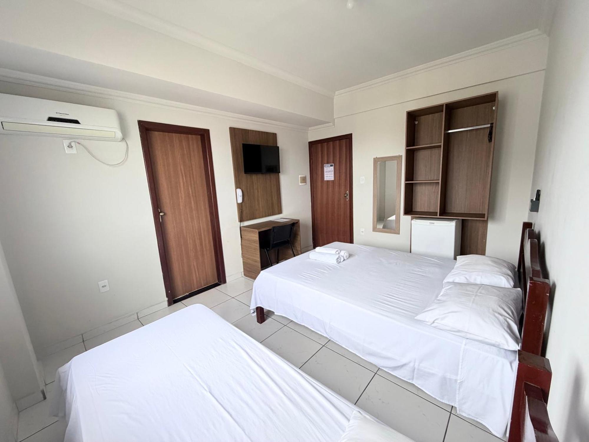 Deluxe Double Room 1 Double Bed 1 Single Bed,1771617249:JPEG