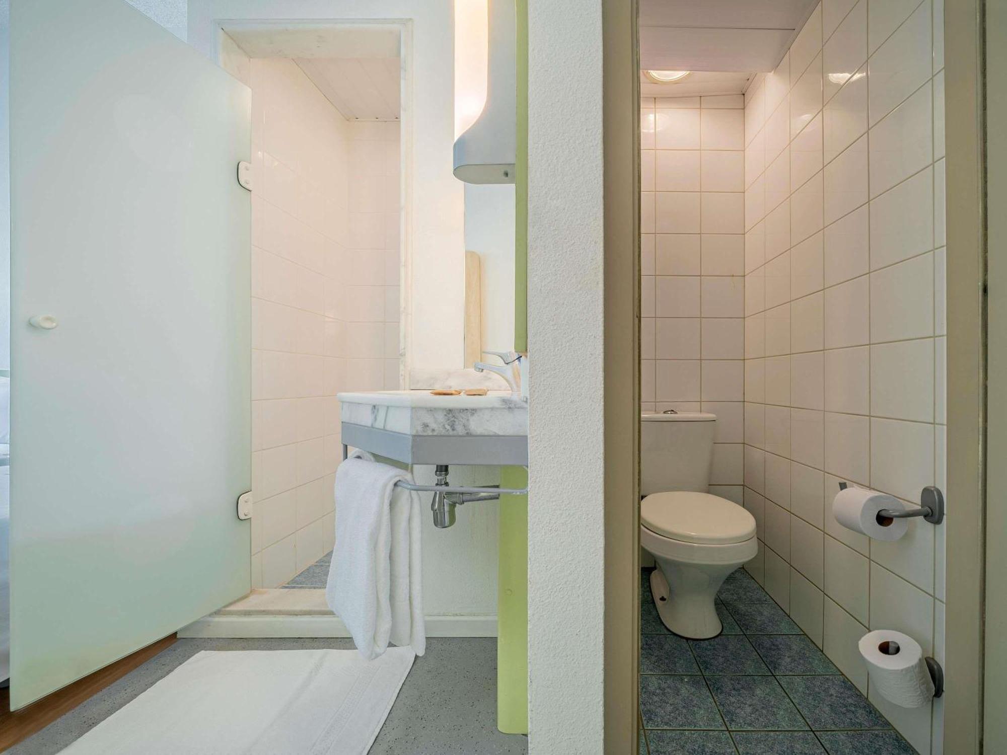 Standard Apartment Overlapping Bed