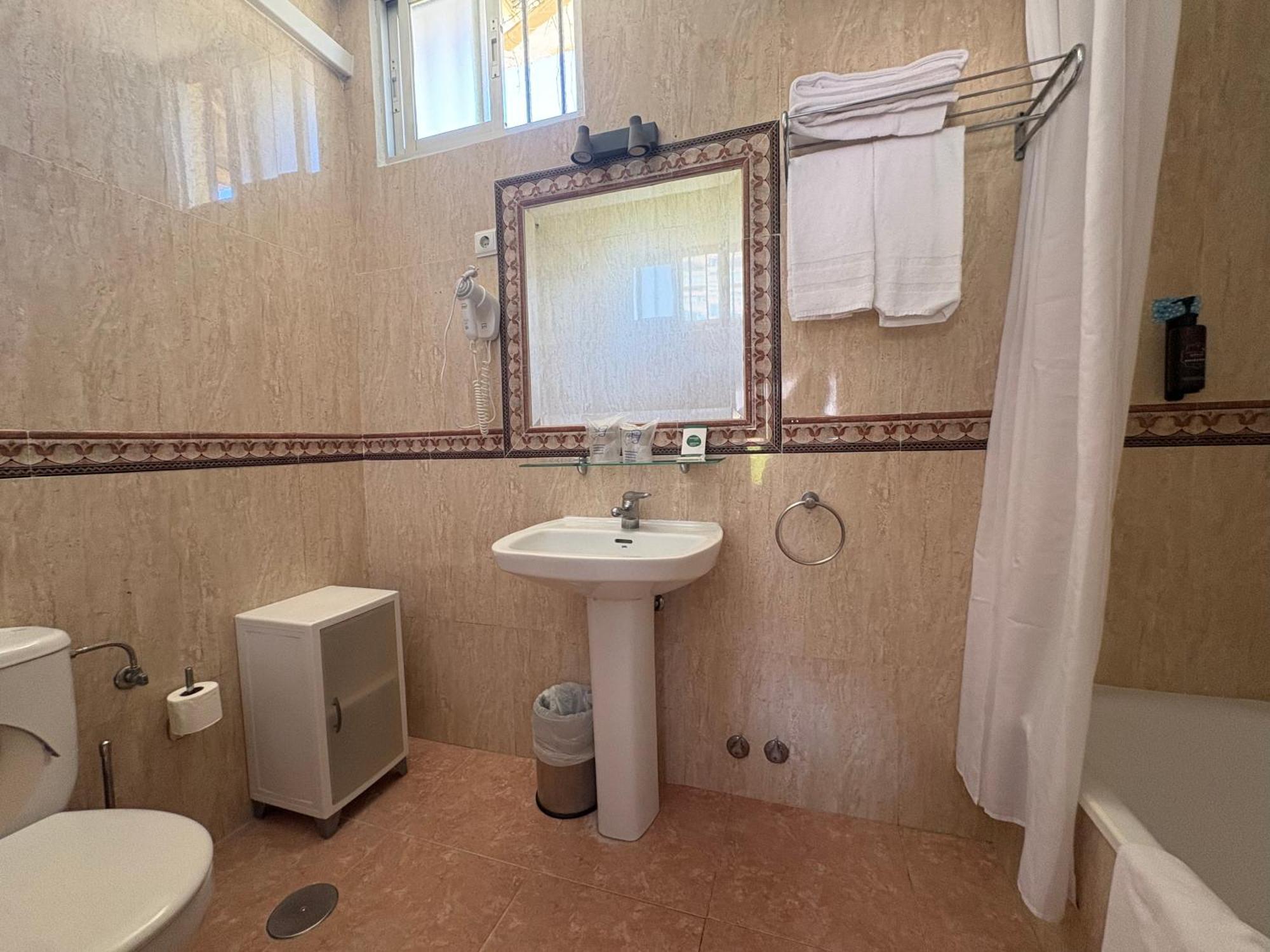 Standard Single Room,1771716585:JPEG
