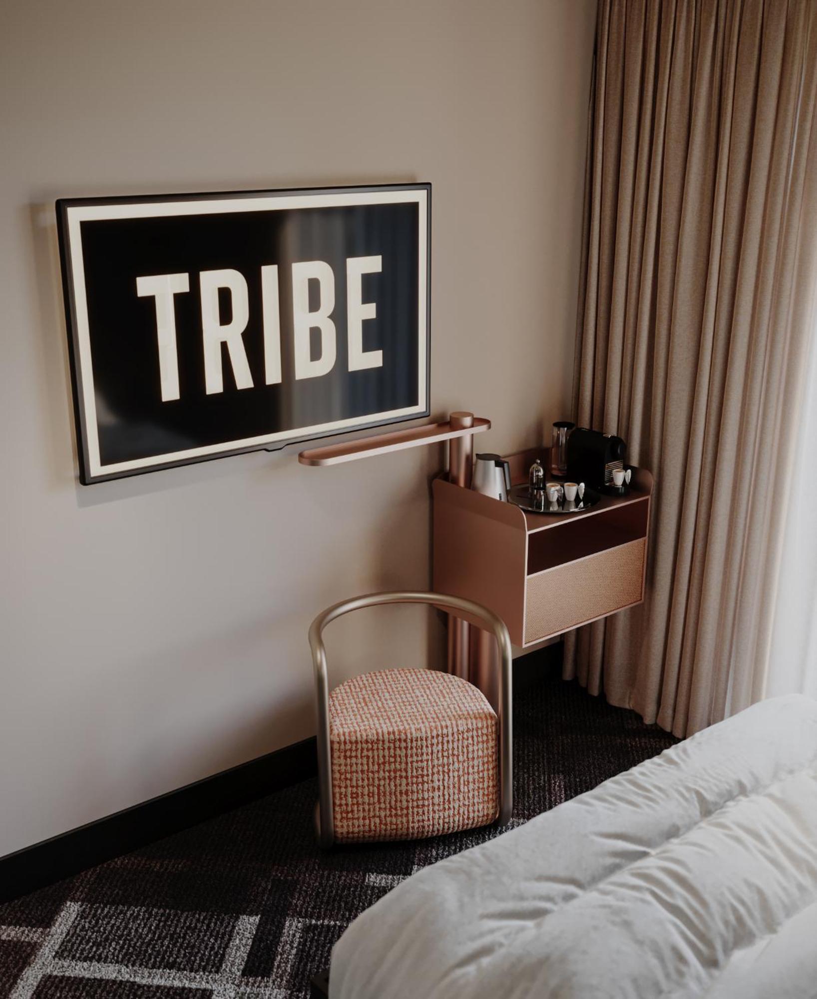Two Adjacents Double Rooms