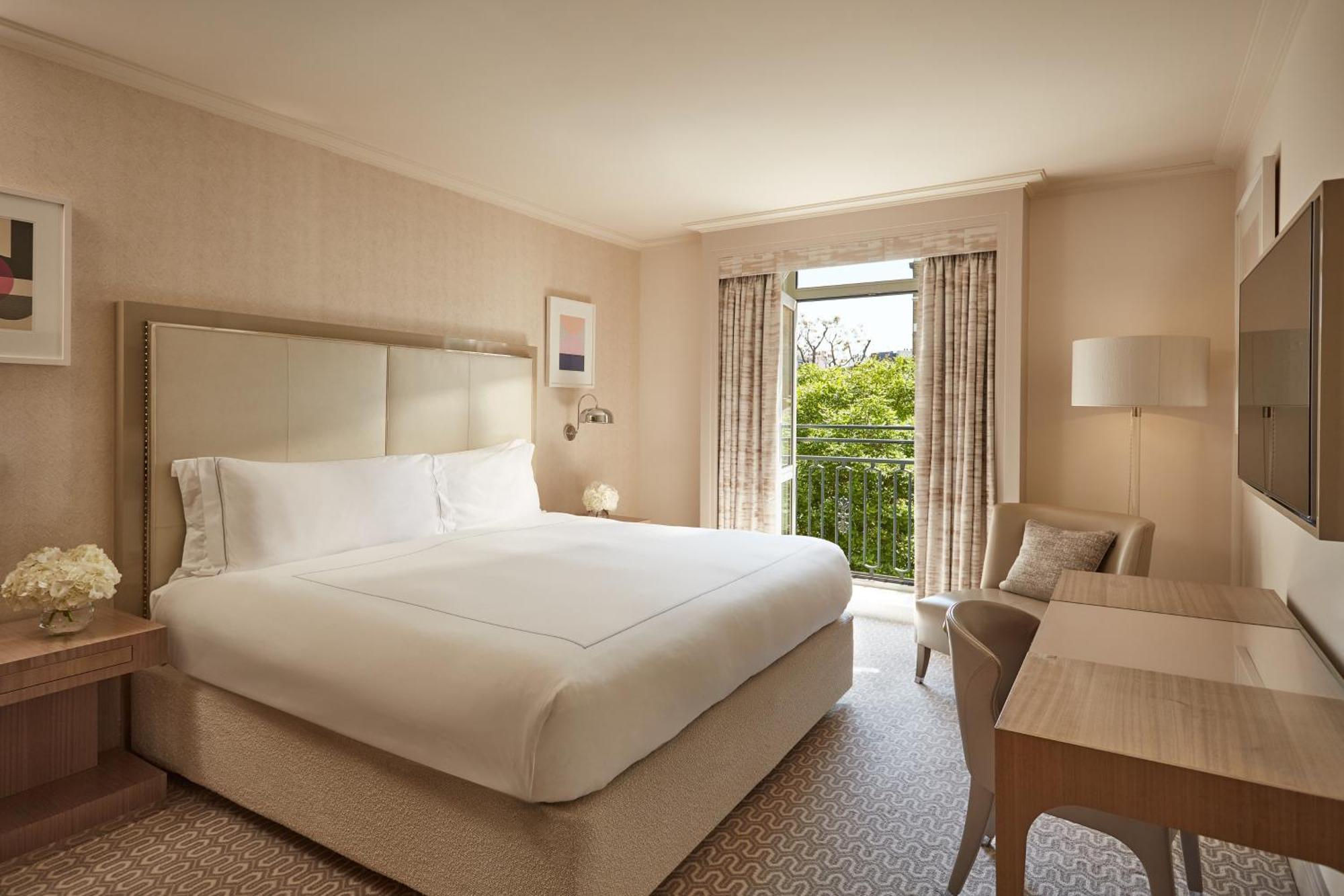 Superior Room,1771728663:JPEG