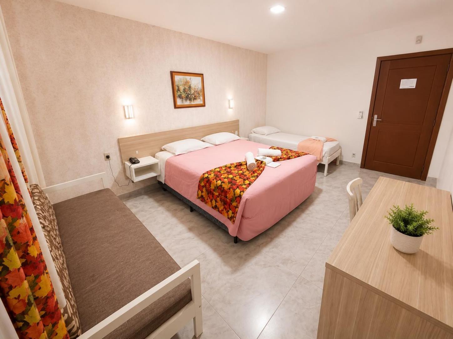 Standard Triple Room,1771821797:JPEG
