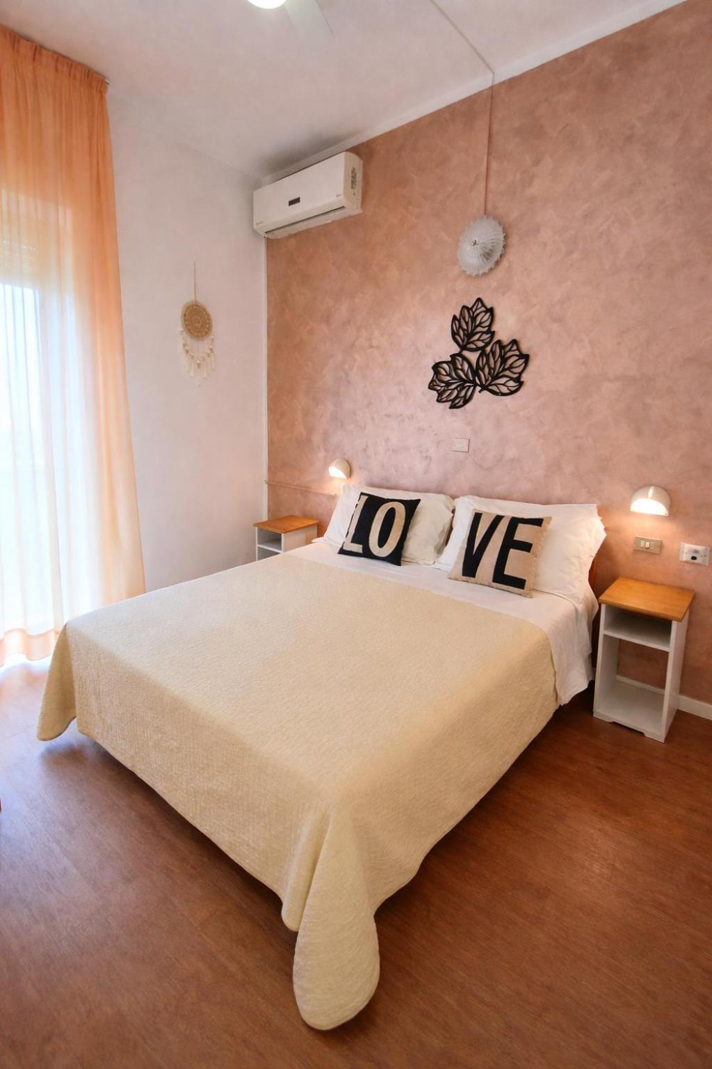 Double or Twin Room,1771856418:JPEG