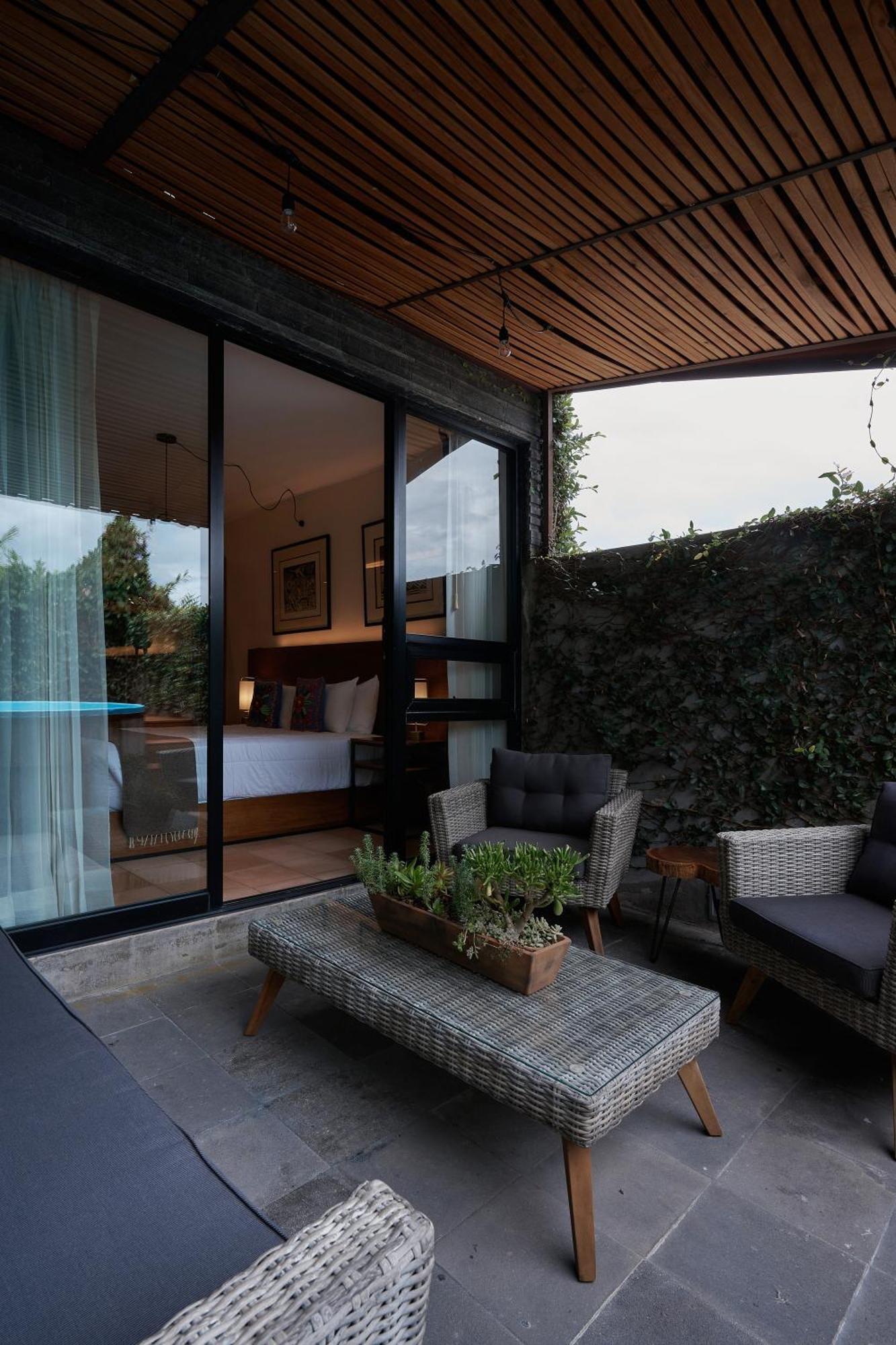 Deluxe Quadruple Room