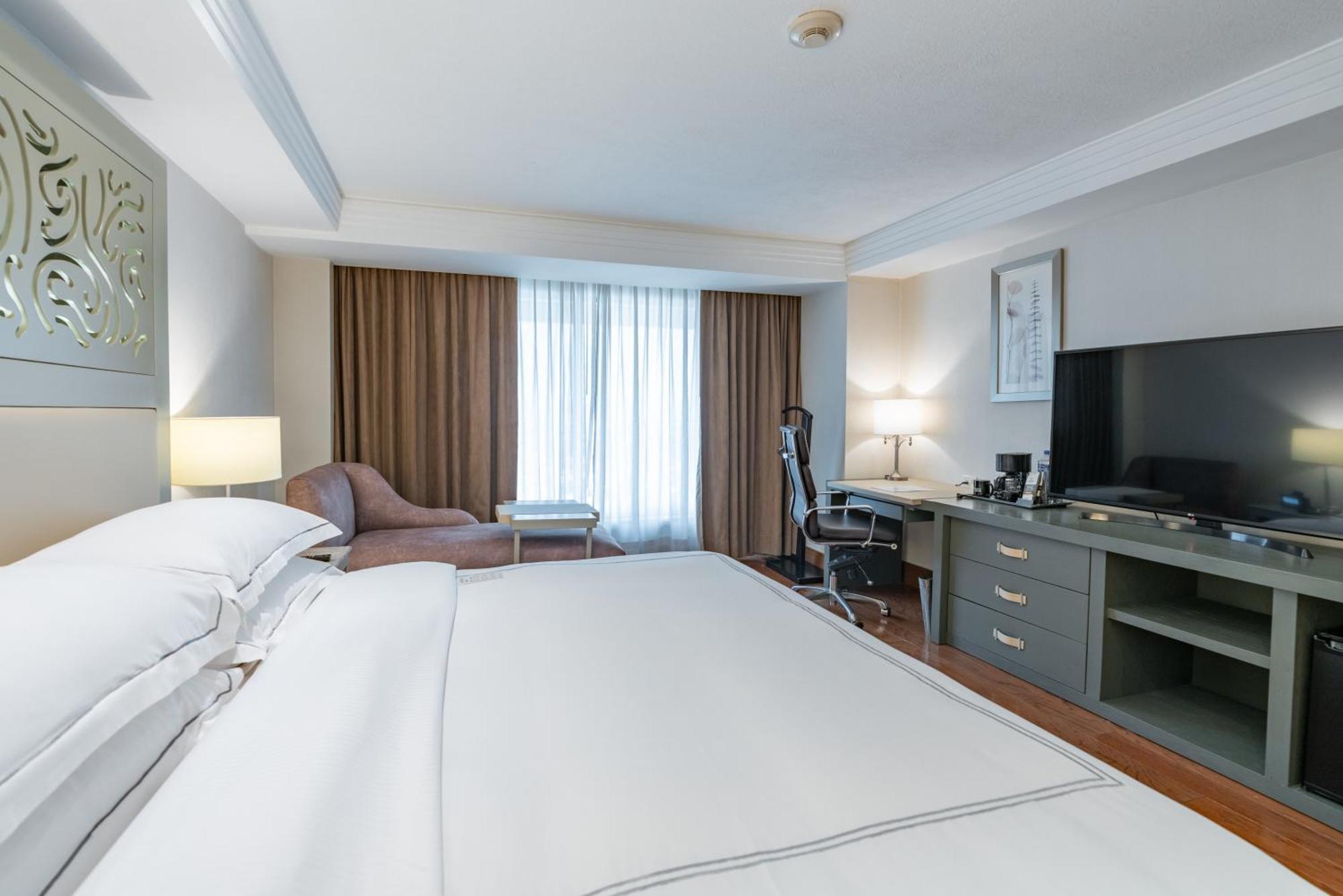Suite Premium Level,1772075926:JPEG