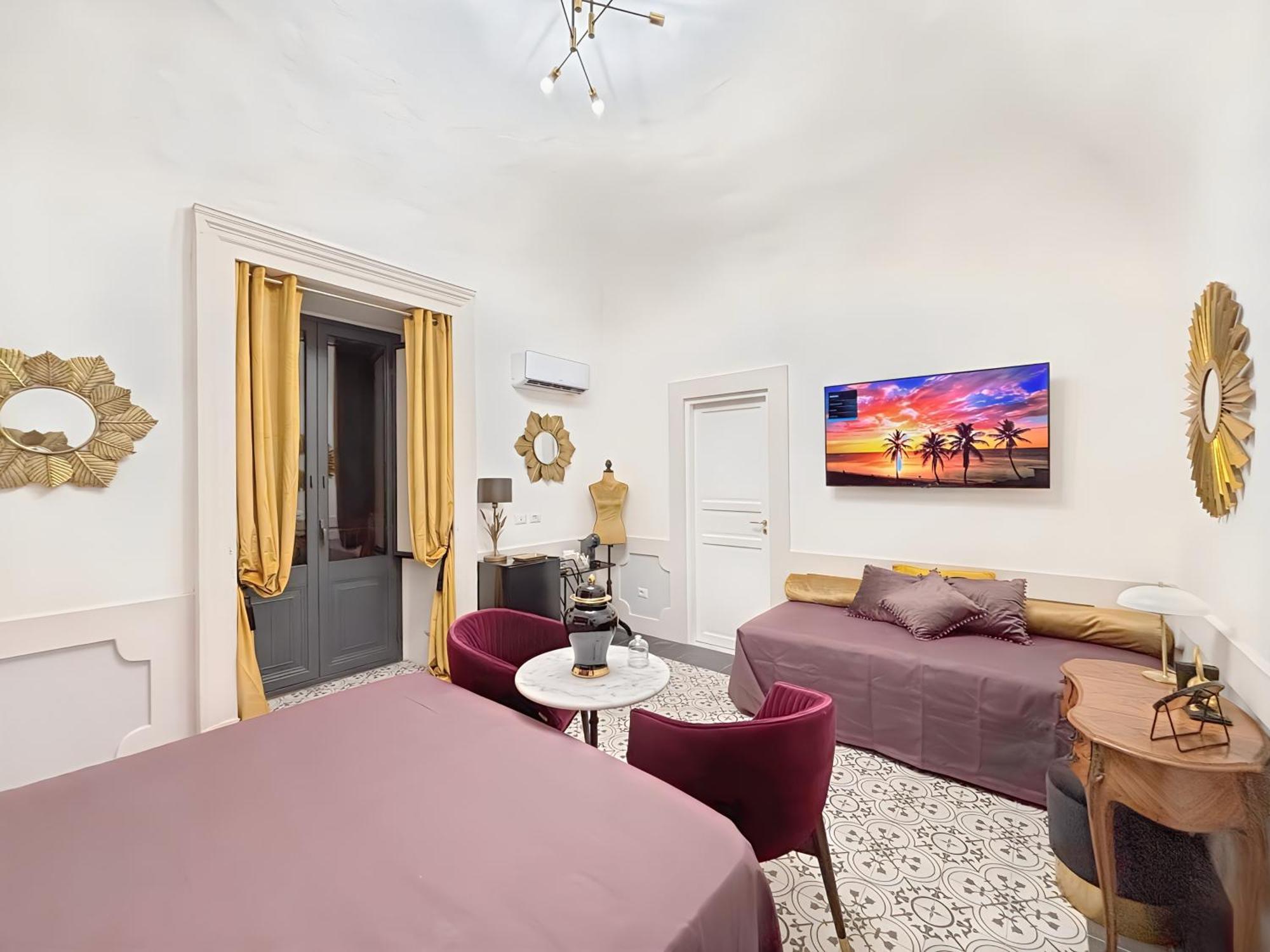 Deluxe Suite Spa Bath