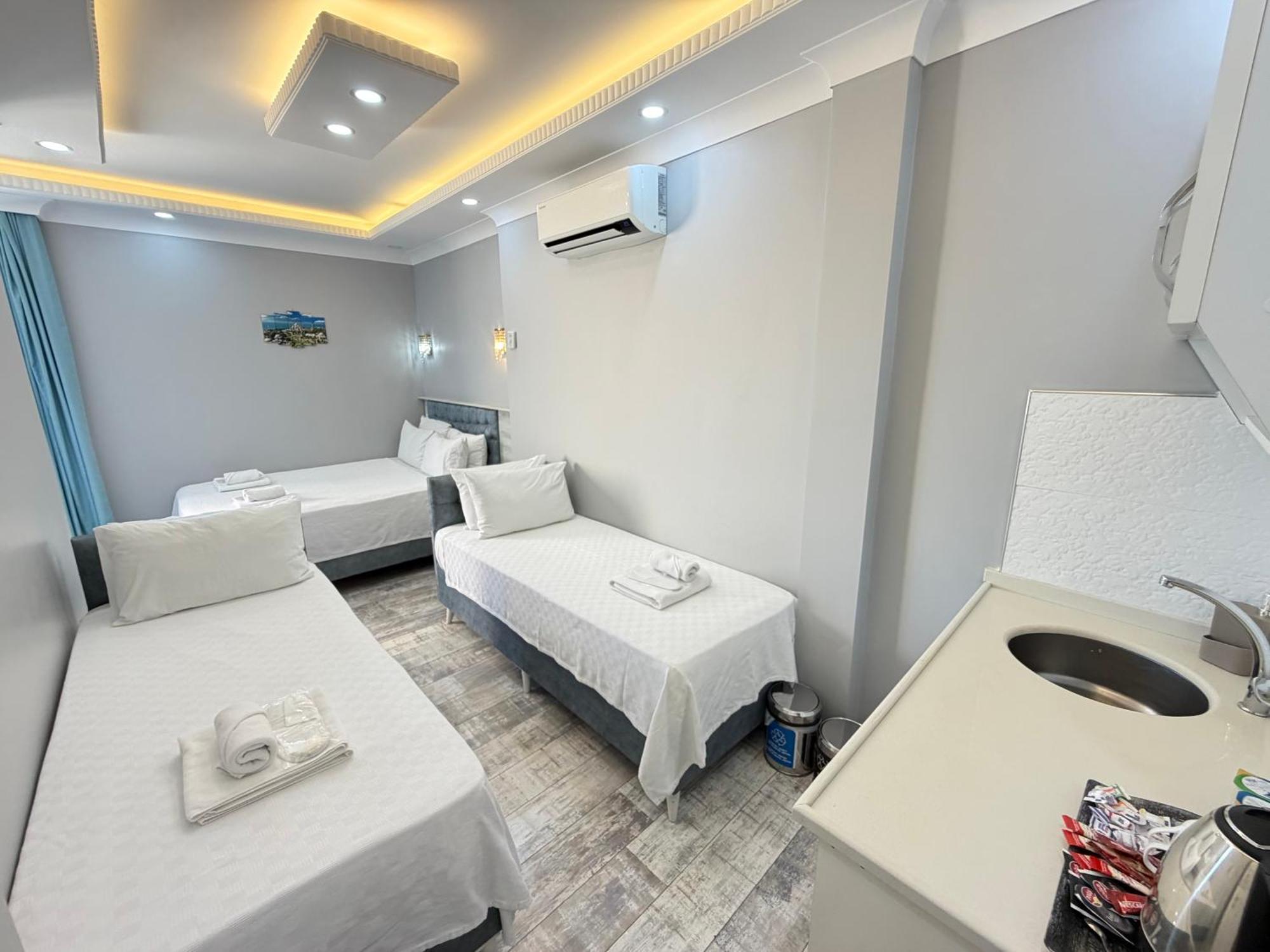 Quadruple Room Sea View