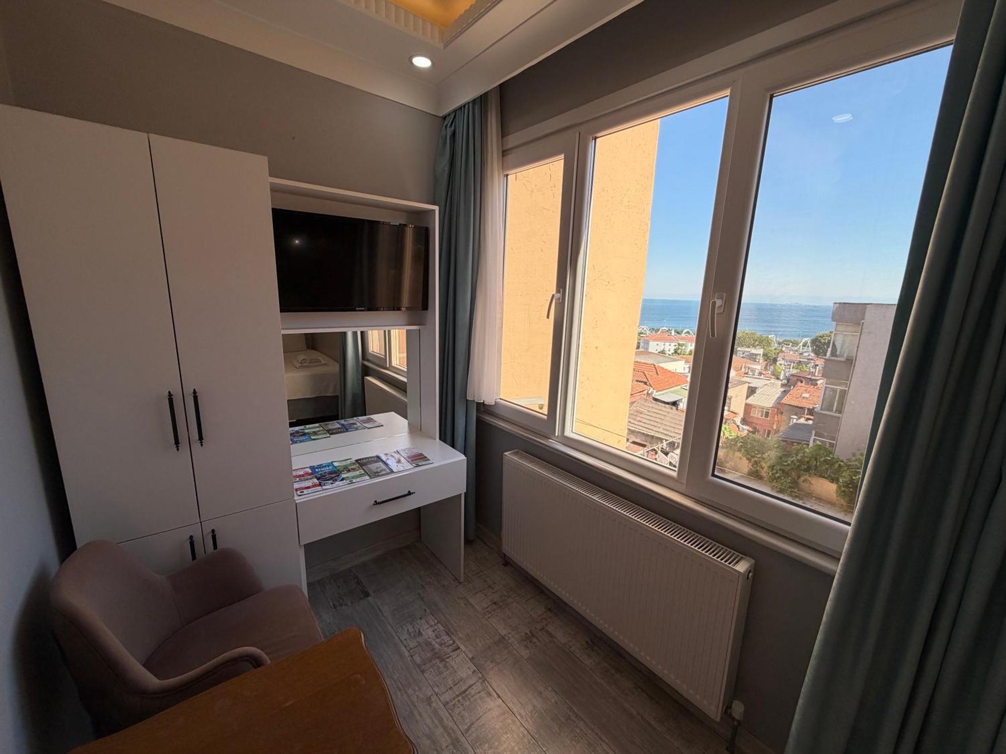 Quadruple Room Sea View
