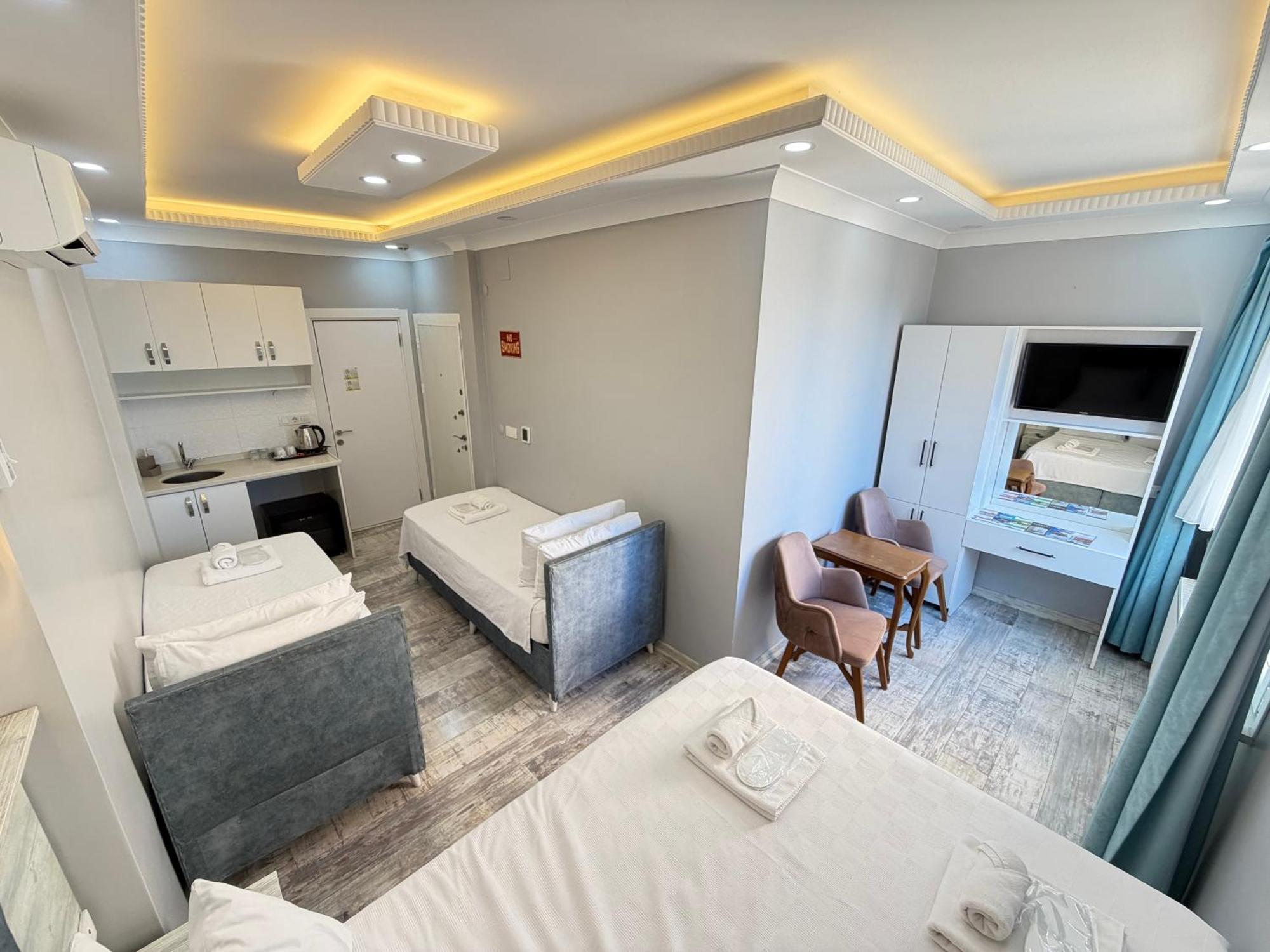 Quadruple Room Sea View
