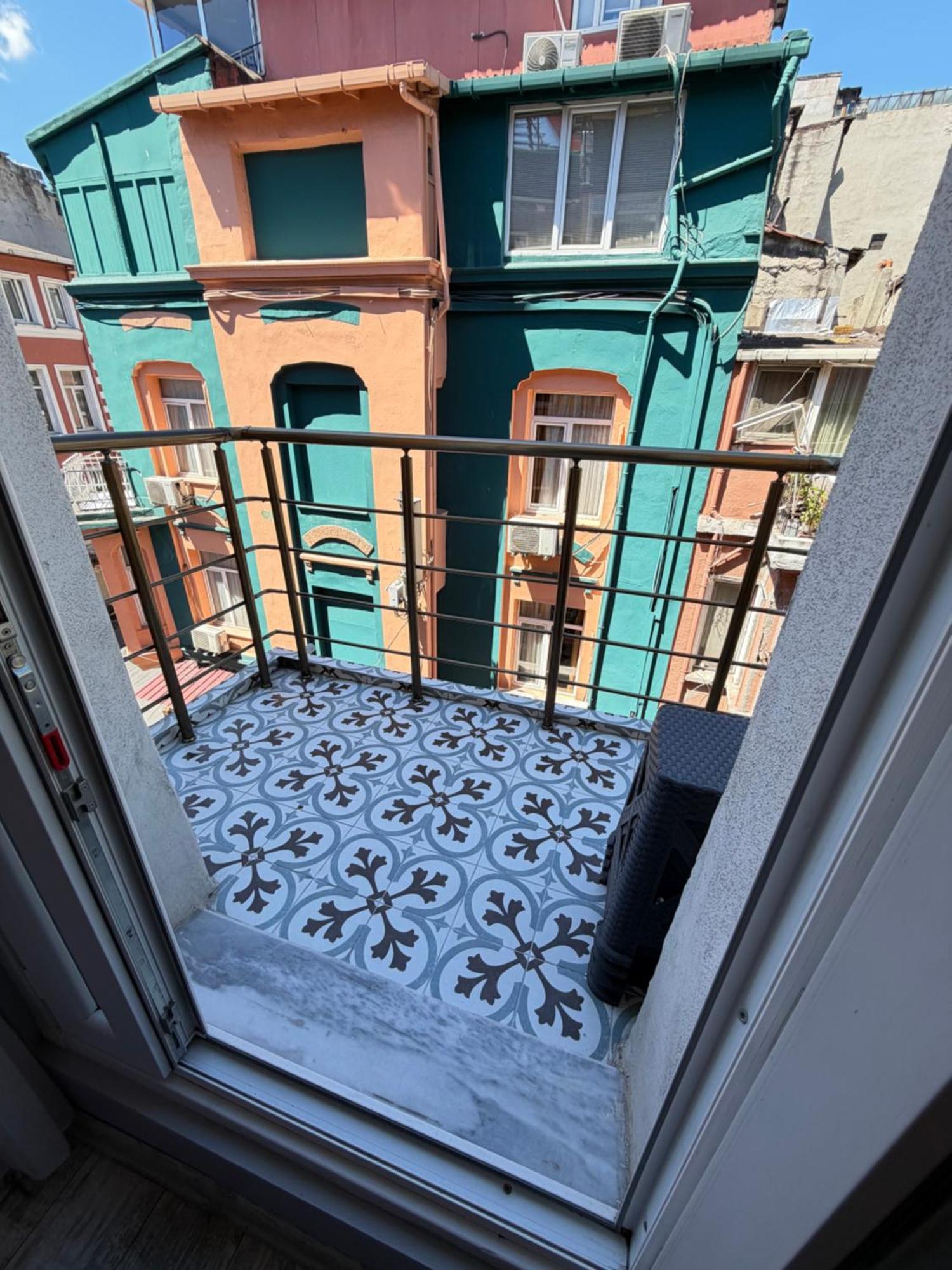 Triple Room Balcony