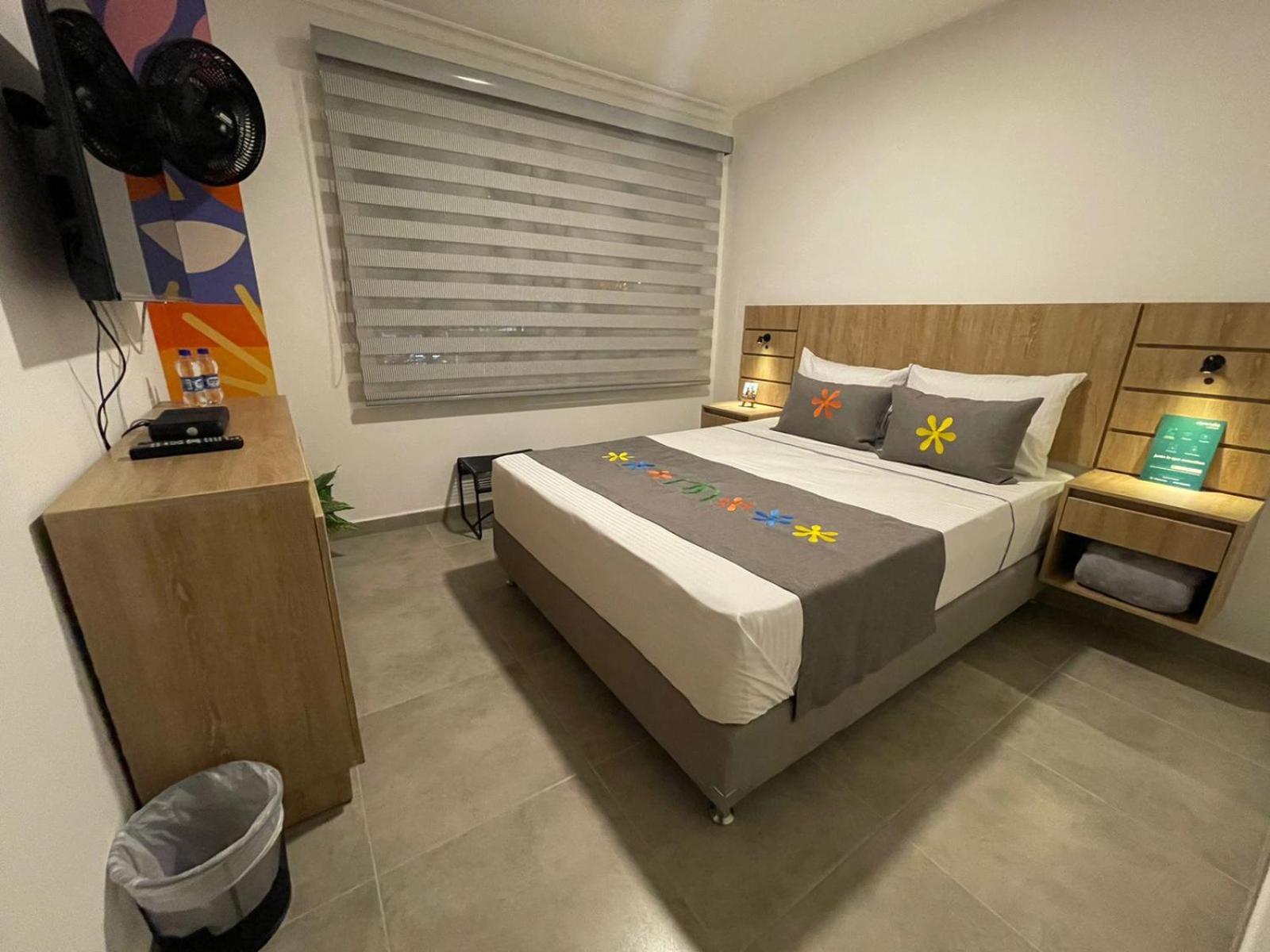Deluxe Double Room,1772527123:JPEG