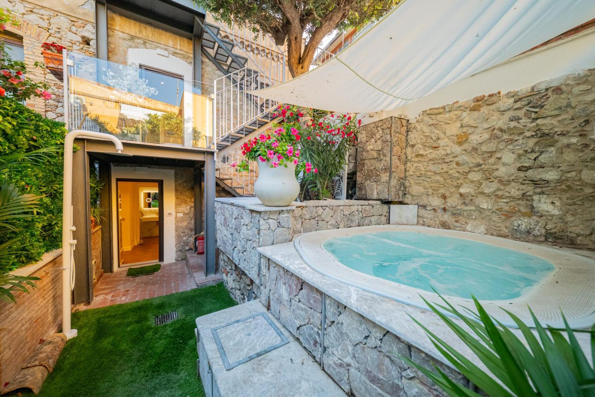 Three-Bedroom Villa,1773426643:JPEG